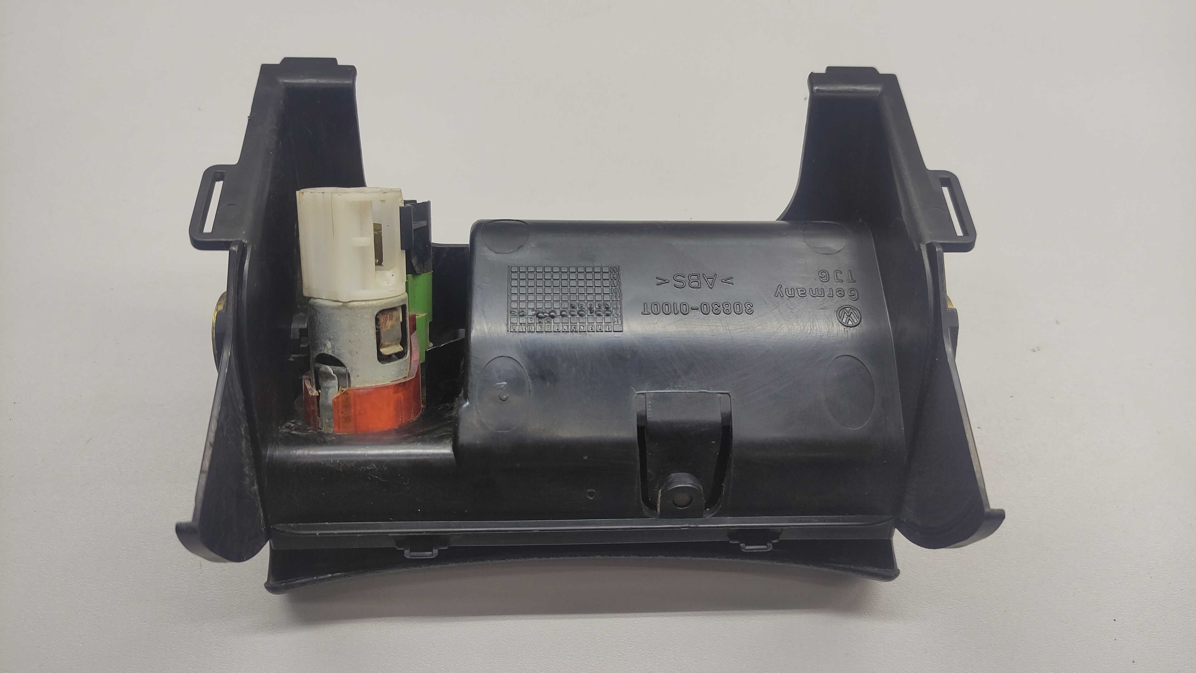 Cinzeiro Painel Passat Alemão 99 3