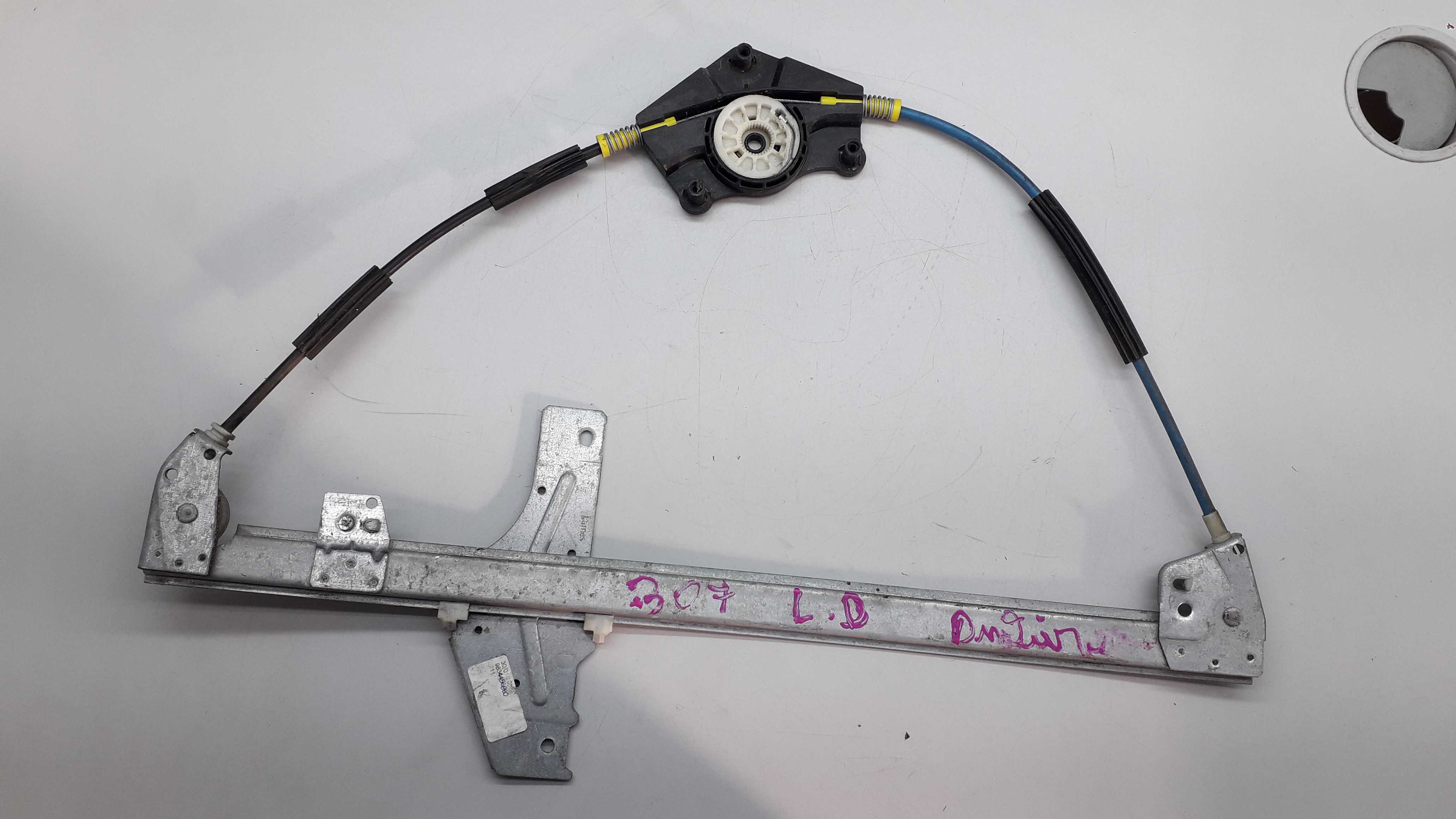 Maquina De Vidro Dianteira Direita Peugeot 307 2009 1
