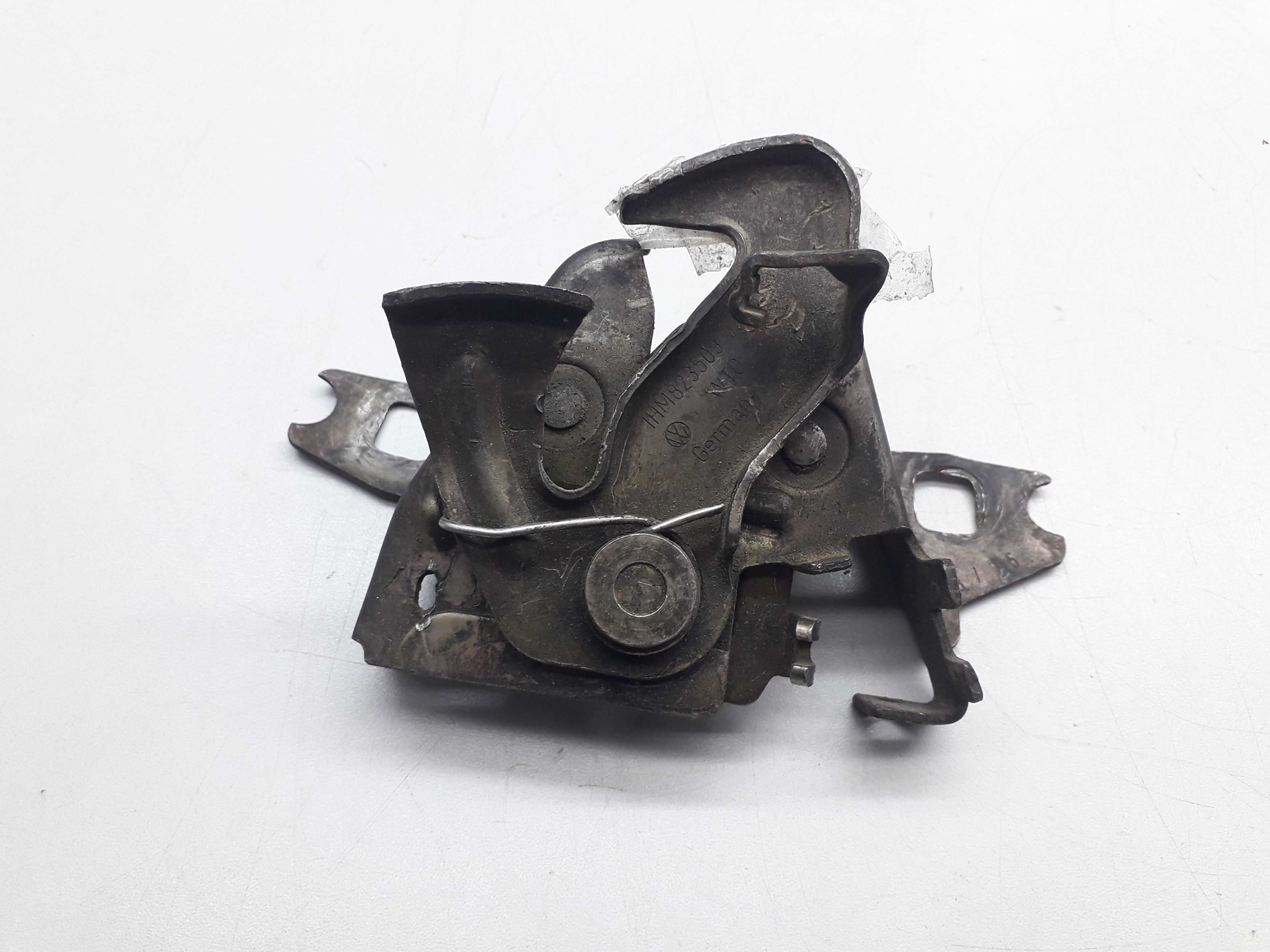 Fechadura Trava Capô Vw Golf 1995 1