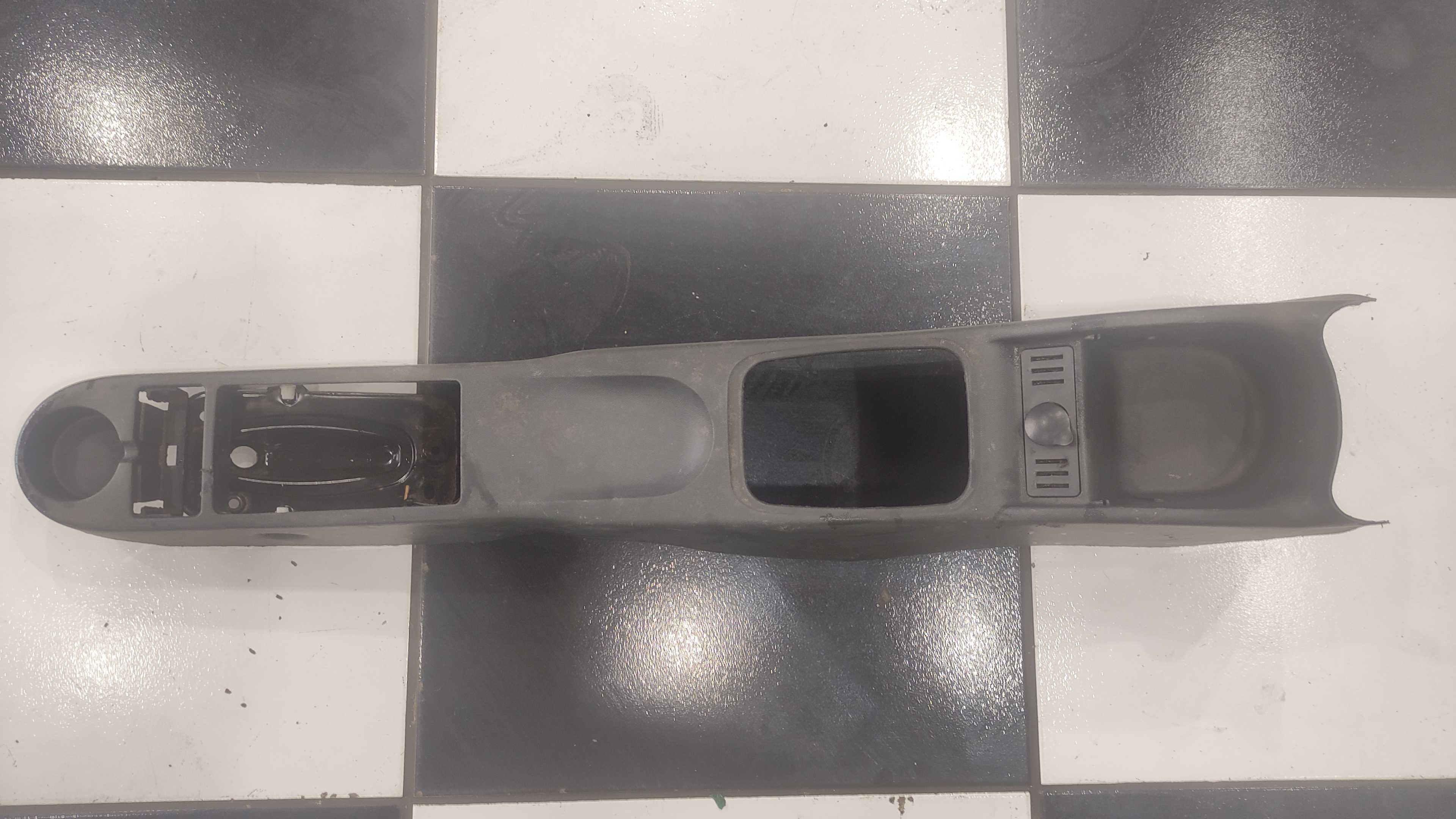 Console Central Chevrolet Corsa Montana 2003 A 2010 2