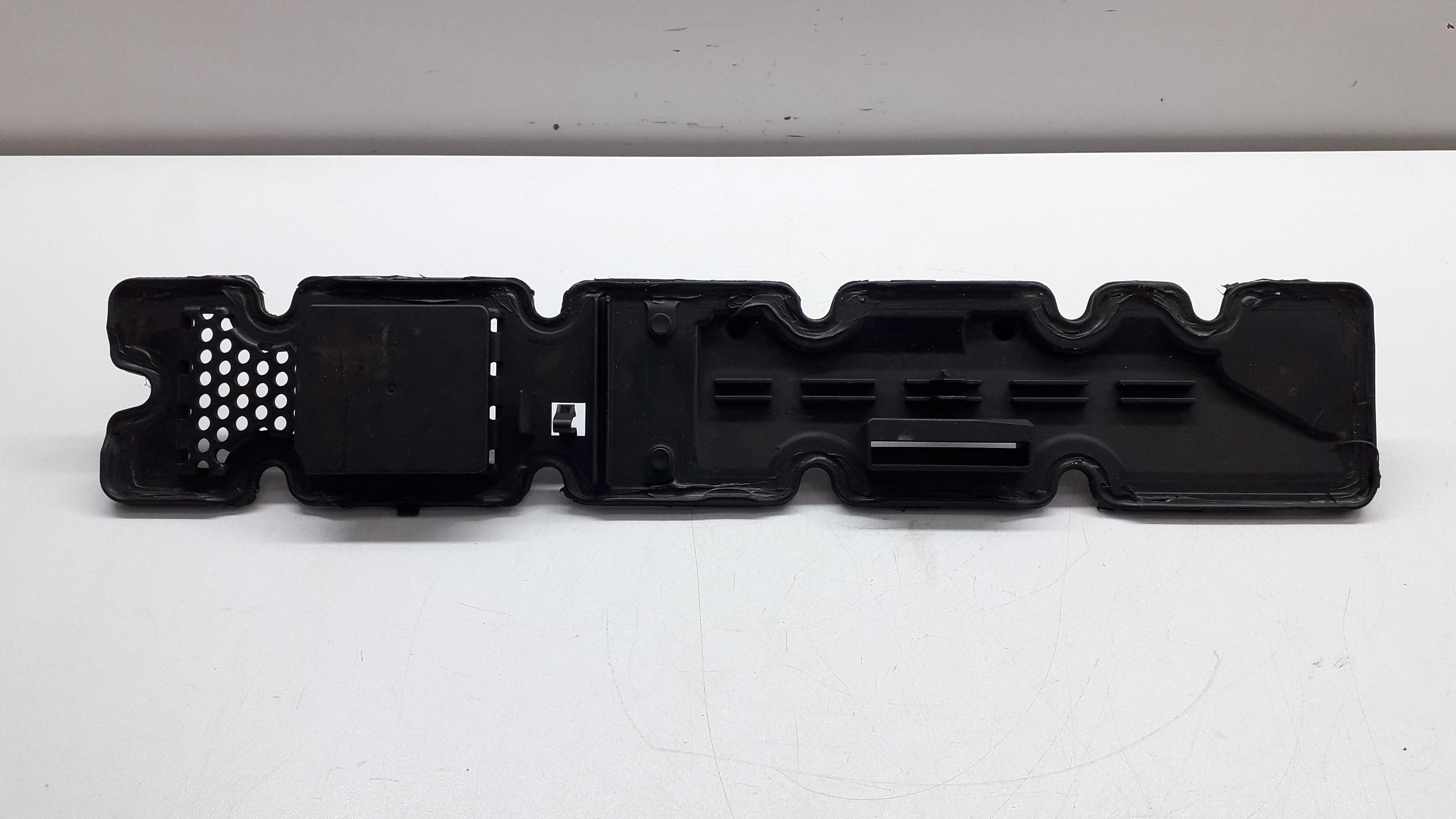 Defletor Tampa Válvula Peugeot 307/408/citroen C4 2.0 1