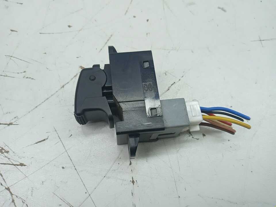Botão Vidro Elétrico Porta Traseira Direita Hyundai Azera 2