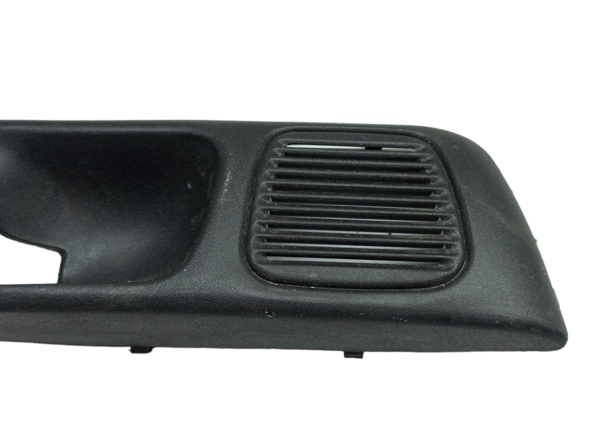 Moldura Macaneta Interna Astra Traseira Esquerda 99 200 Gm Preta Traseira 2