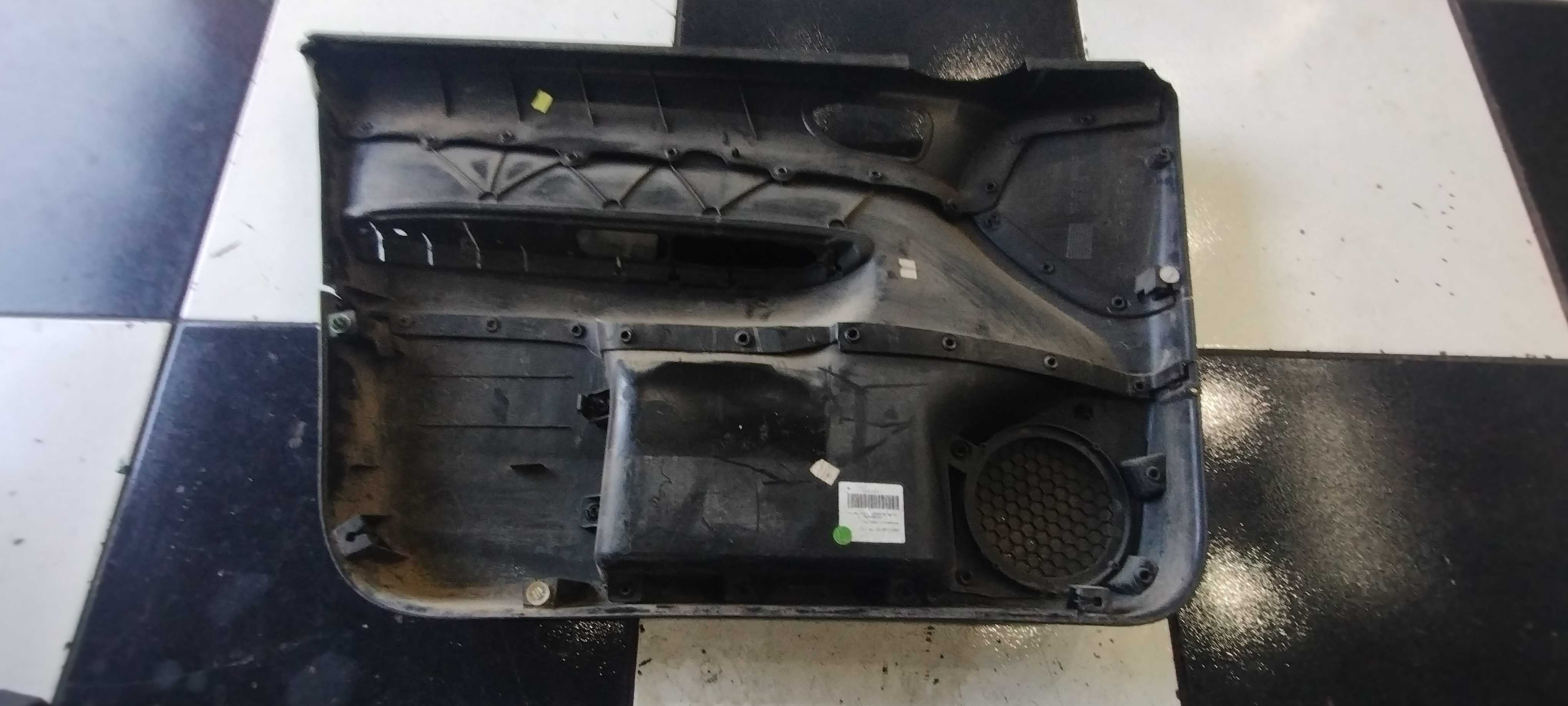 Forro De Porta Peugeot 307 Dianteiro Direito 01/11  Preto 2