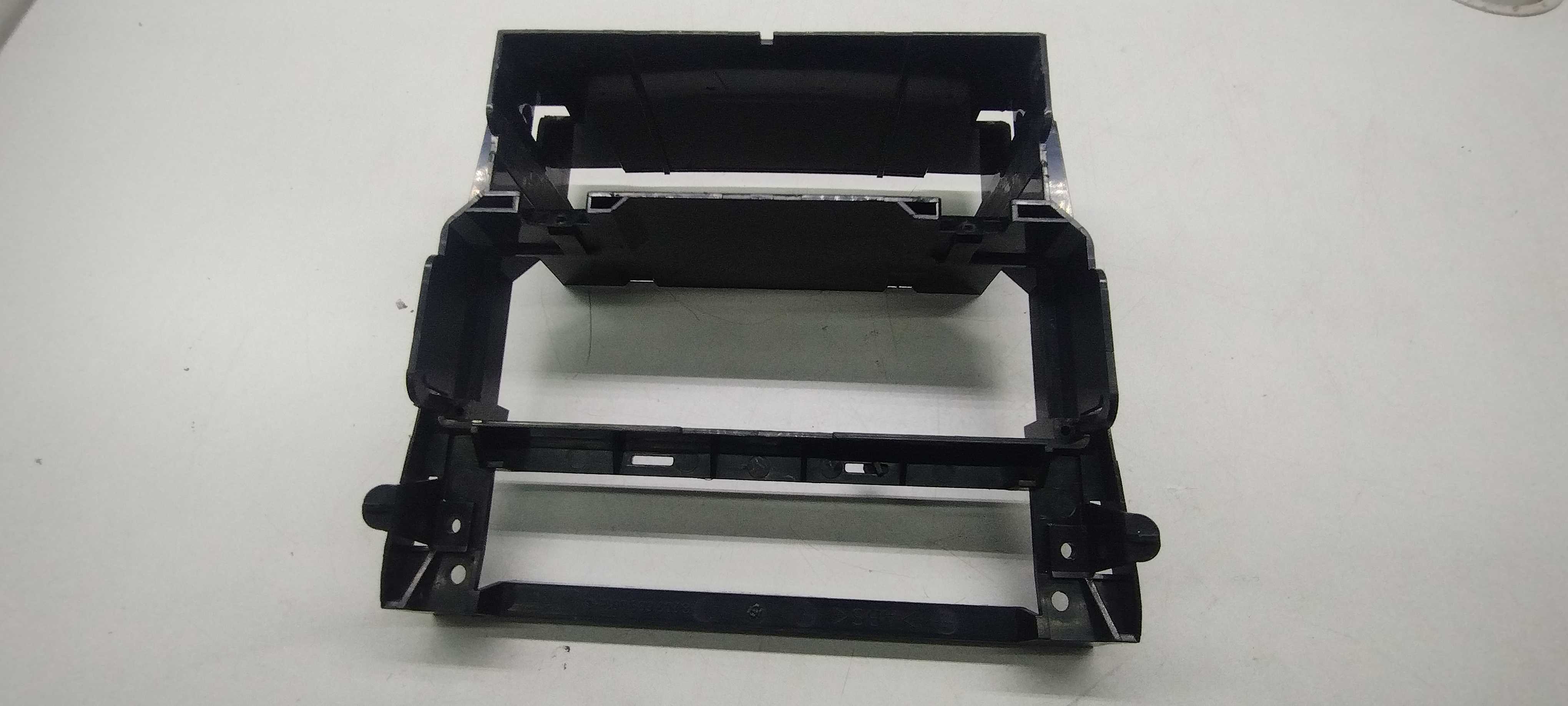 Moldura Interna Radio Mercedes C280 1995/1998 1