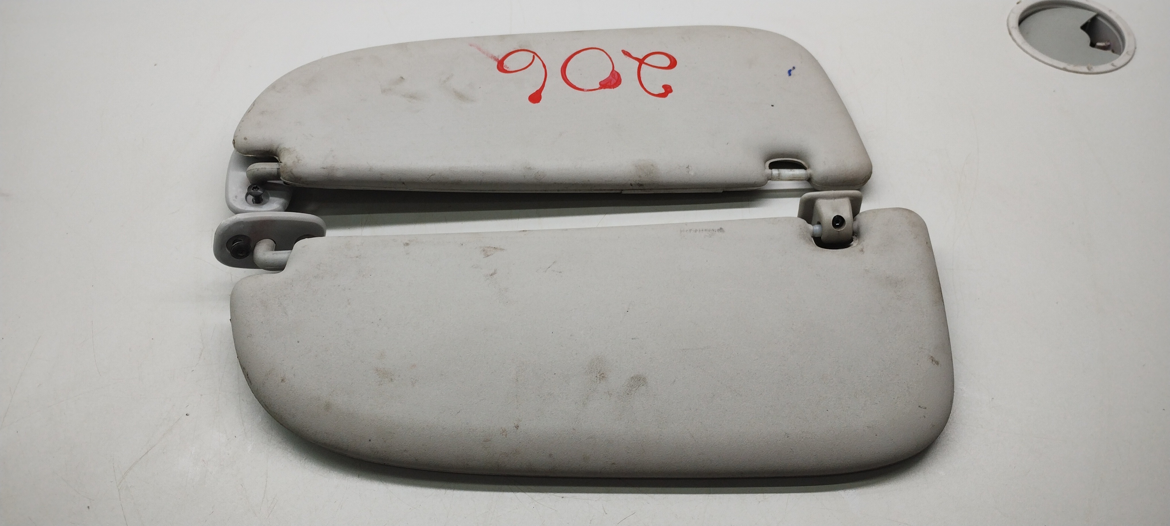 Par Quebra Sol Peugeot 206 1999 1