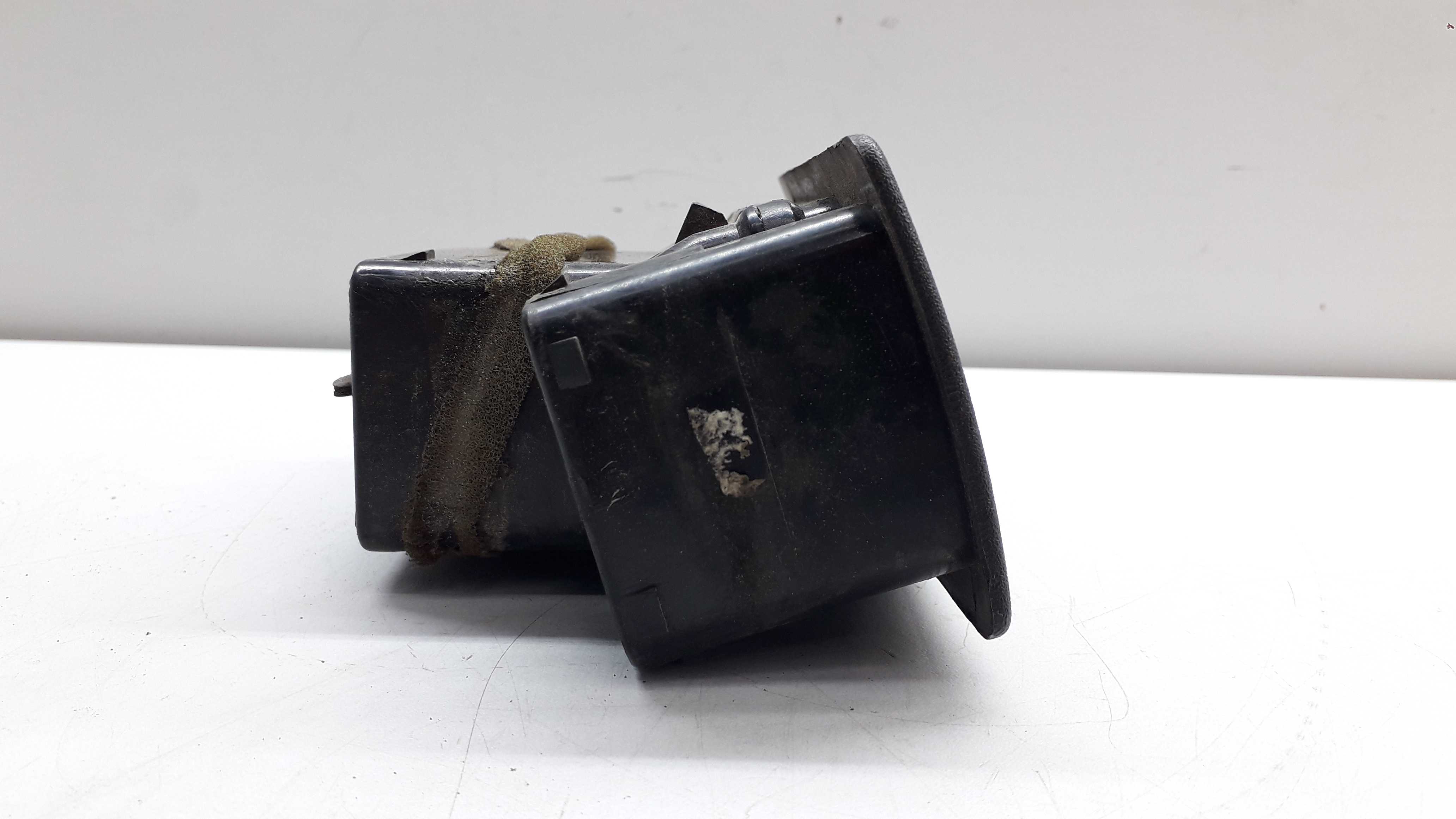 Difusor De Ar Direito Gm Monza 1986 4