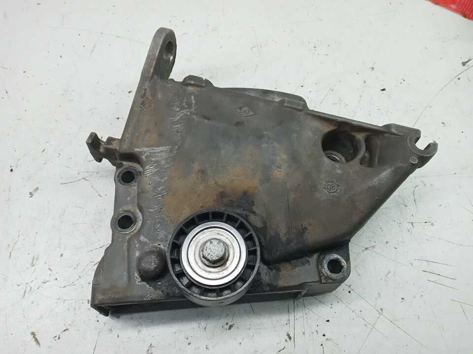 Suporte Correia Motor Sandero 1