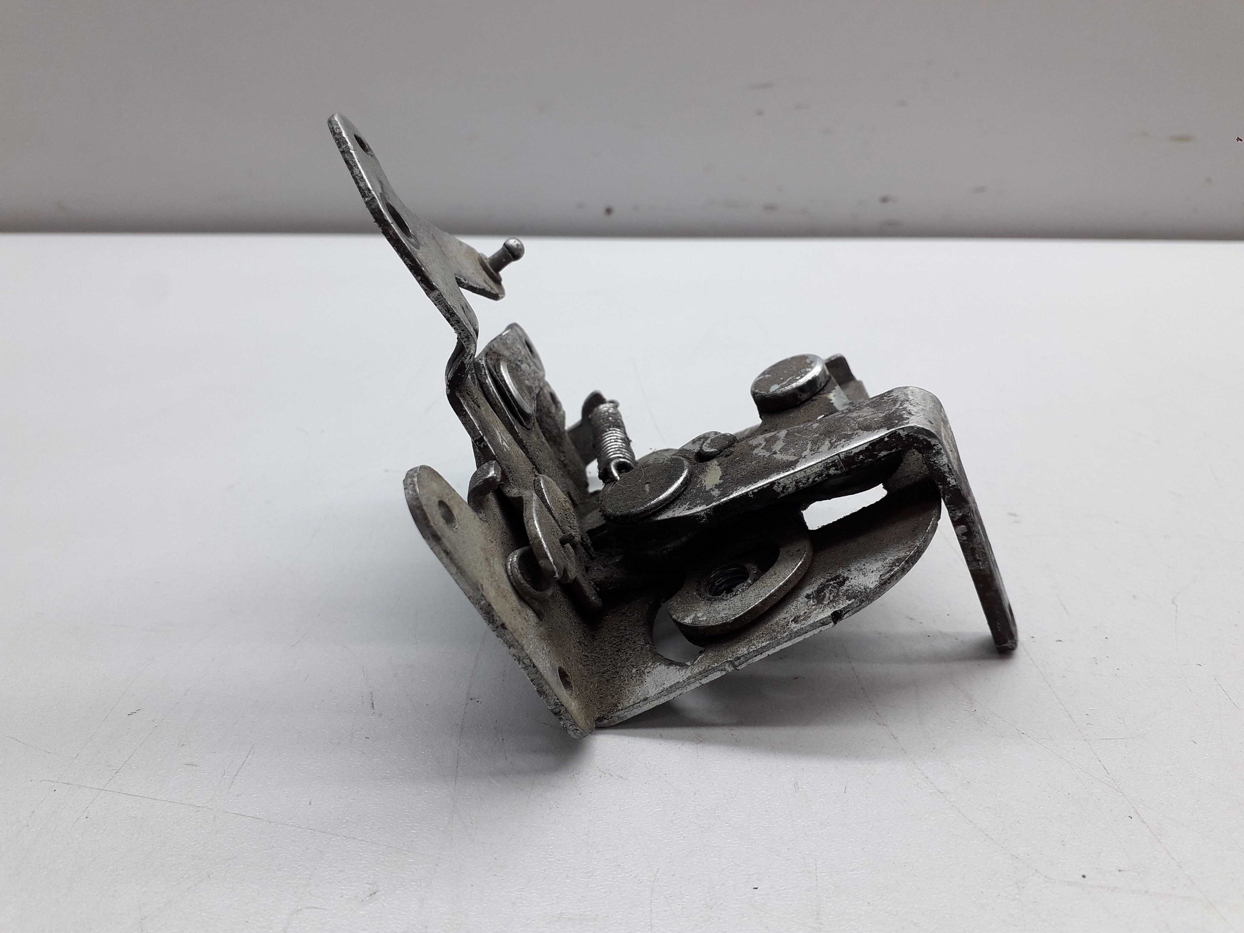 Trava Porta Dianteira Esquerda Fiat Uno 1989 4