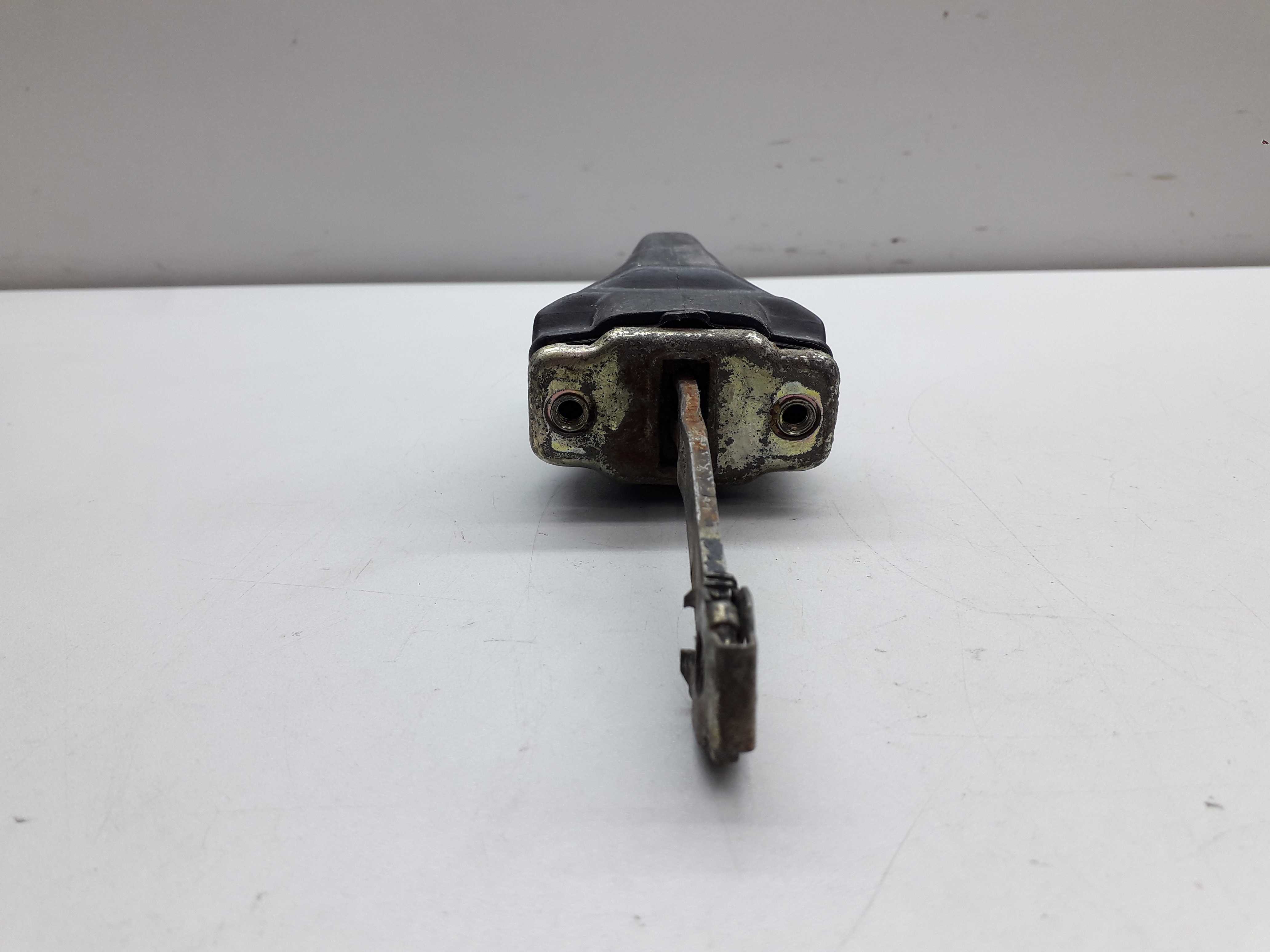Limitador Porta Dianteira Vw Golf 1995 3