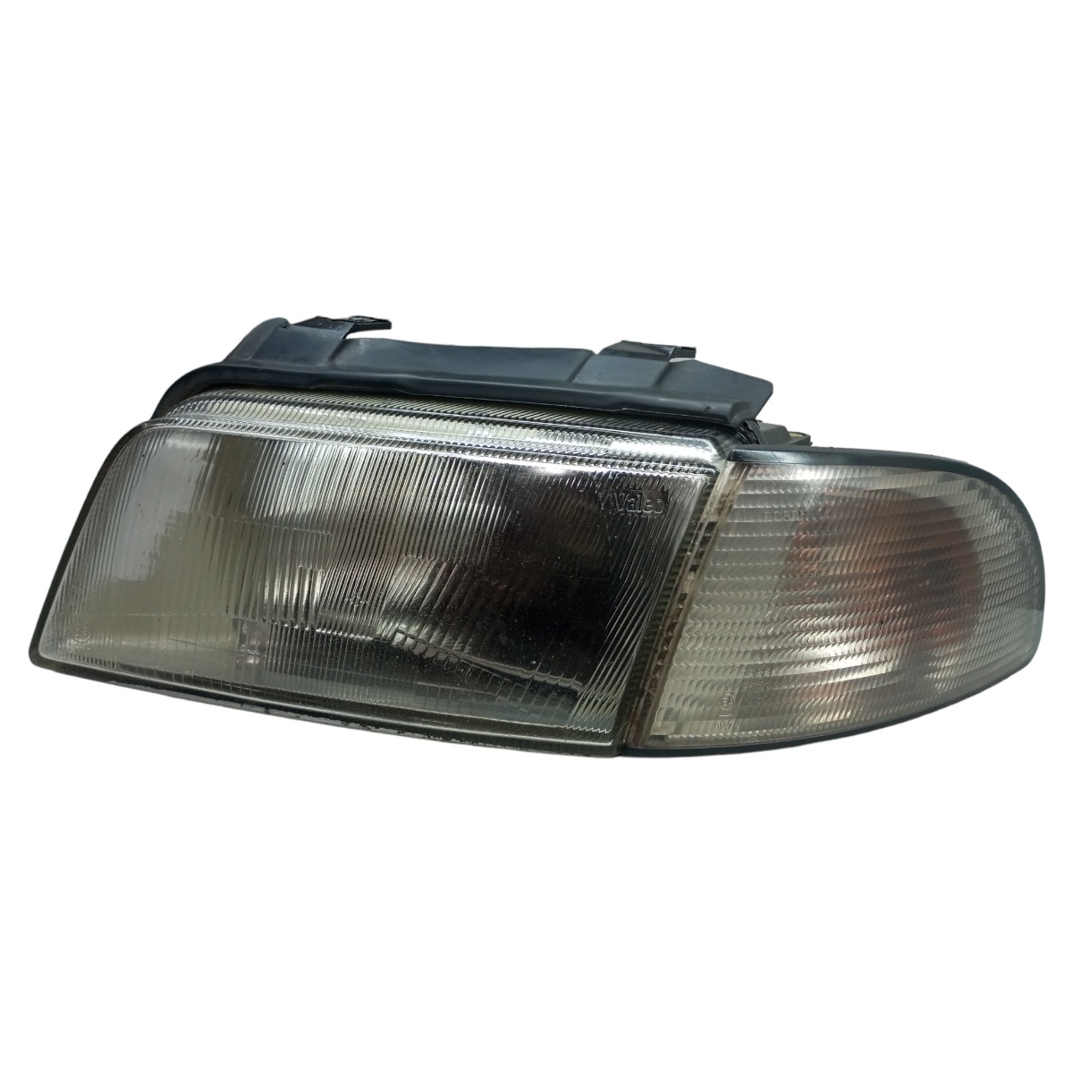 Farol Esquerdo Audi A4 95 96 97 98 99 Foco Simples 4