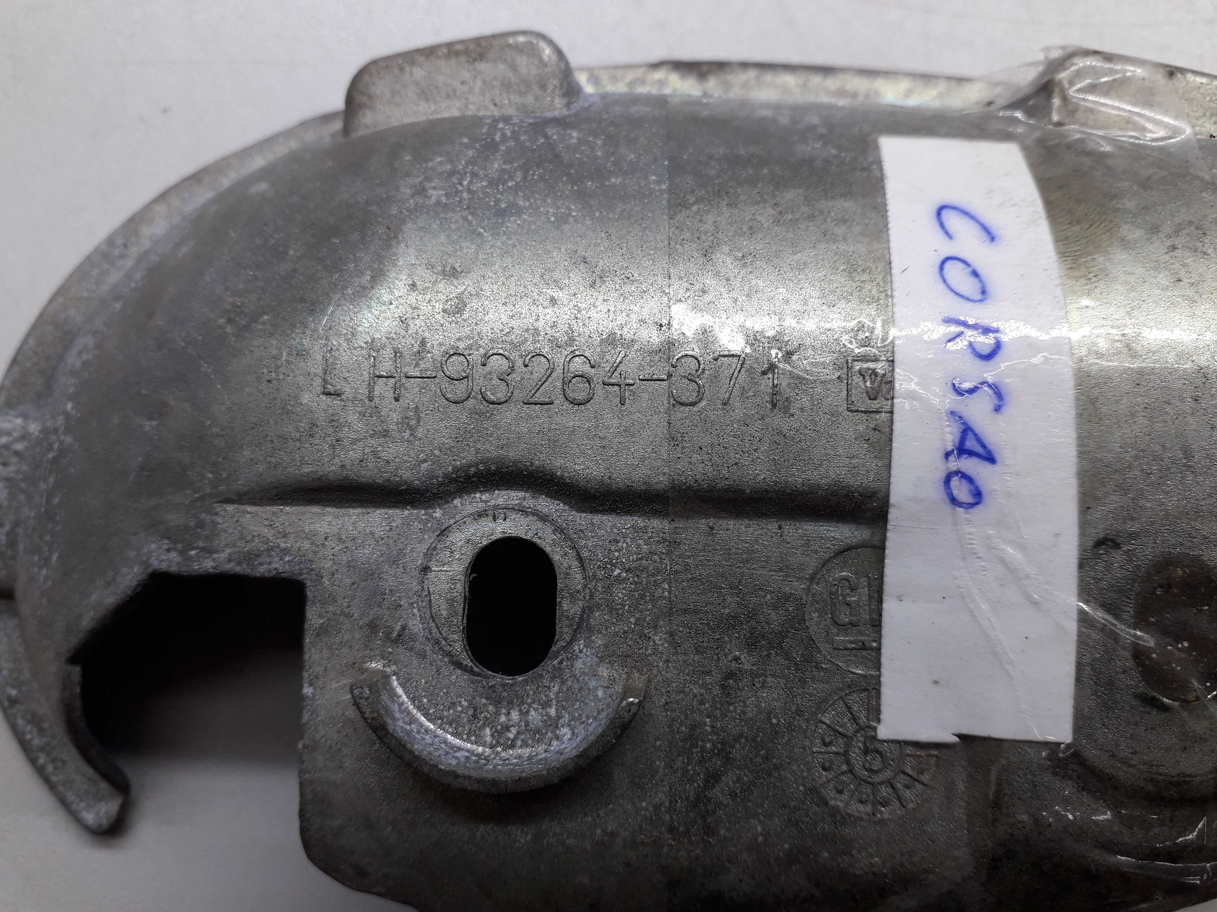 Suporte Maçaneta  Externa Dianteira  Esquerda Gm Corsa 2001 Dianteira 7