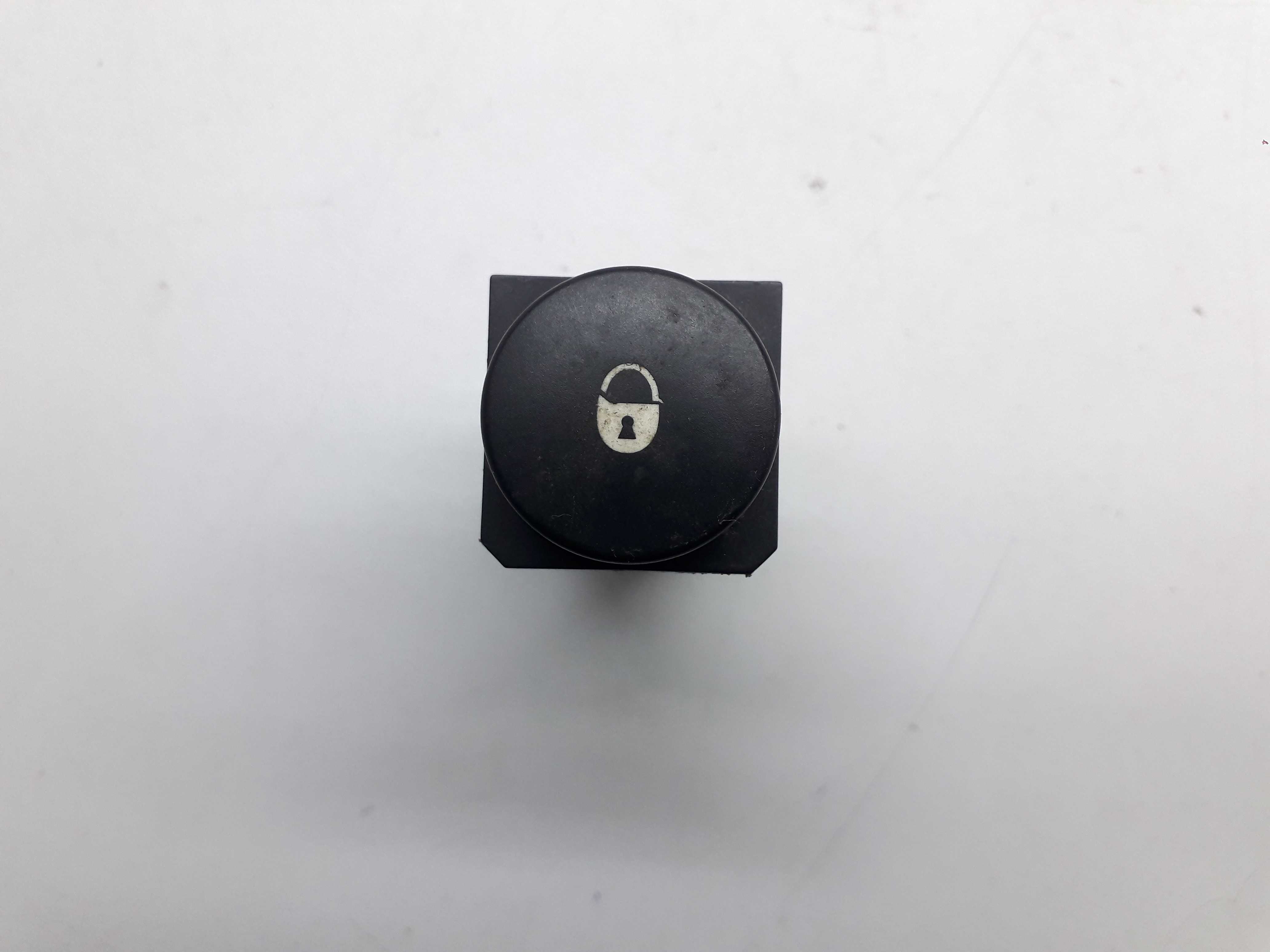 Botão Trava Elétrica Portas Citroen Xsara Picasso 06/12 1