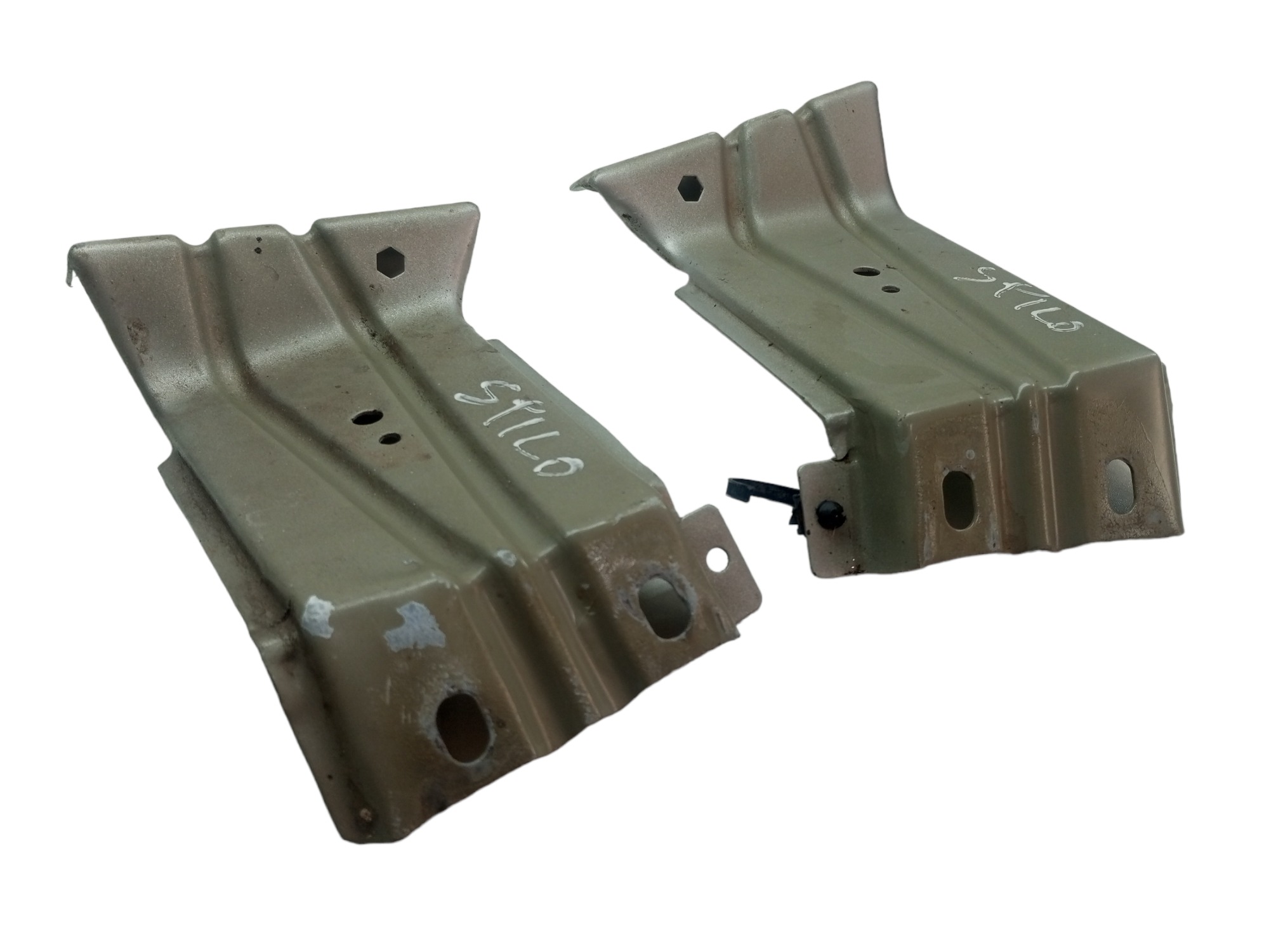 Suporte Paralama Fiat Stilo 2003 2004 2005 2006 2007 2008 Pratq 3