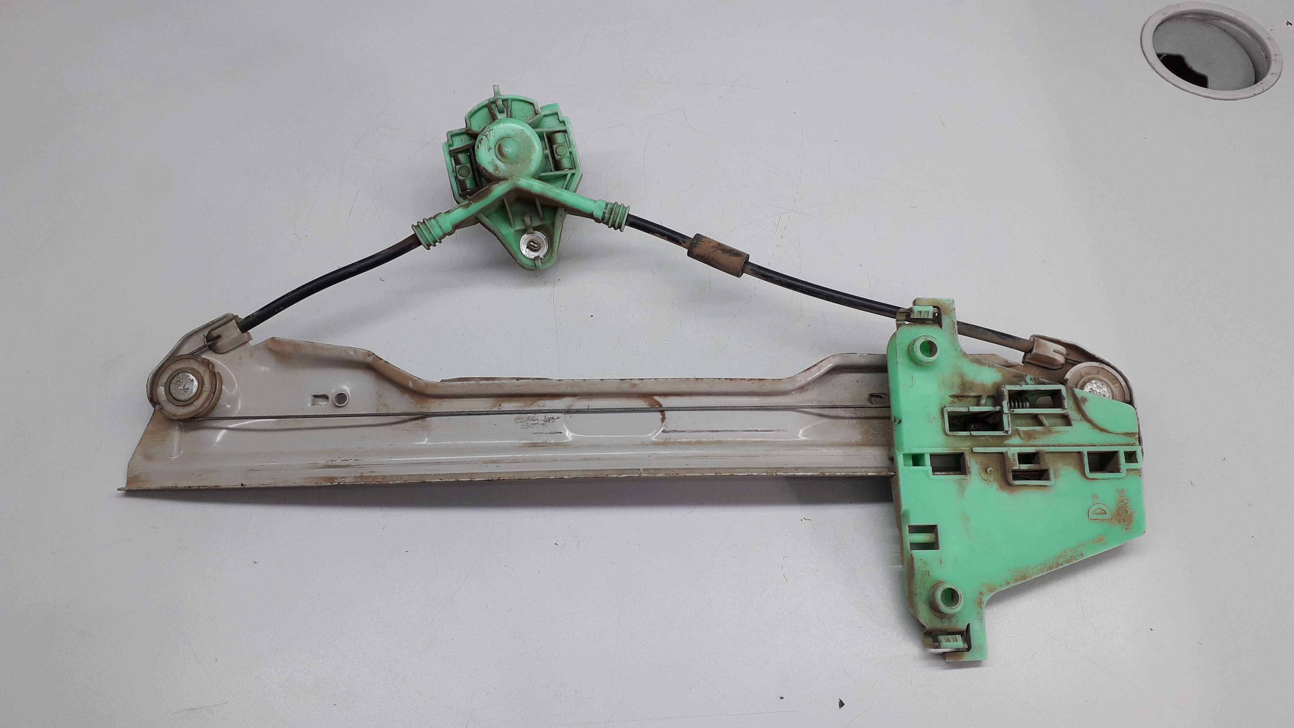 Máquina De Vidro Traseira Direita Vw Fox 05/11 1