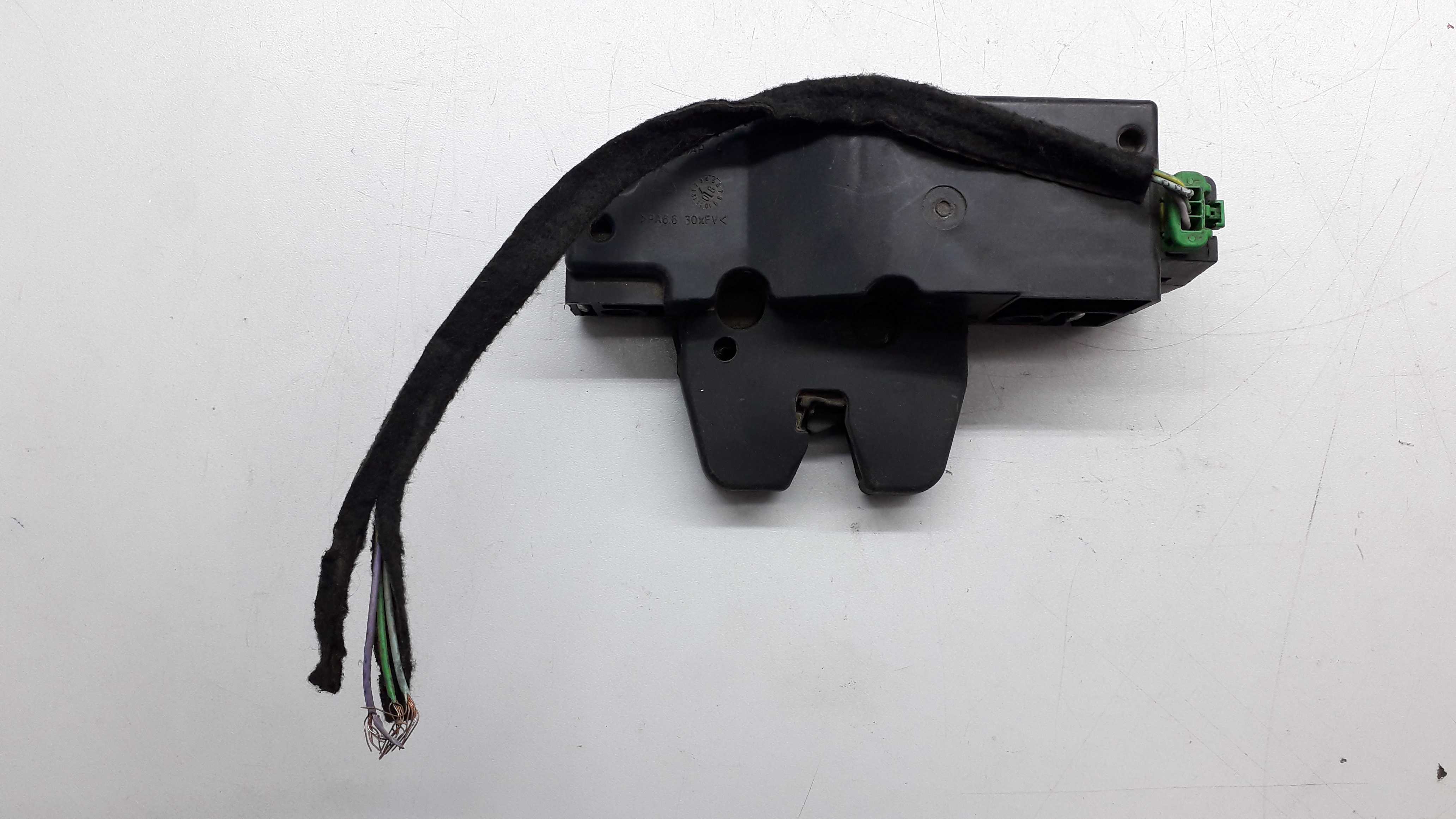 Fechadura Tampa Traseira Peugeot 206 Sw 1