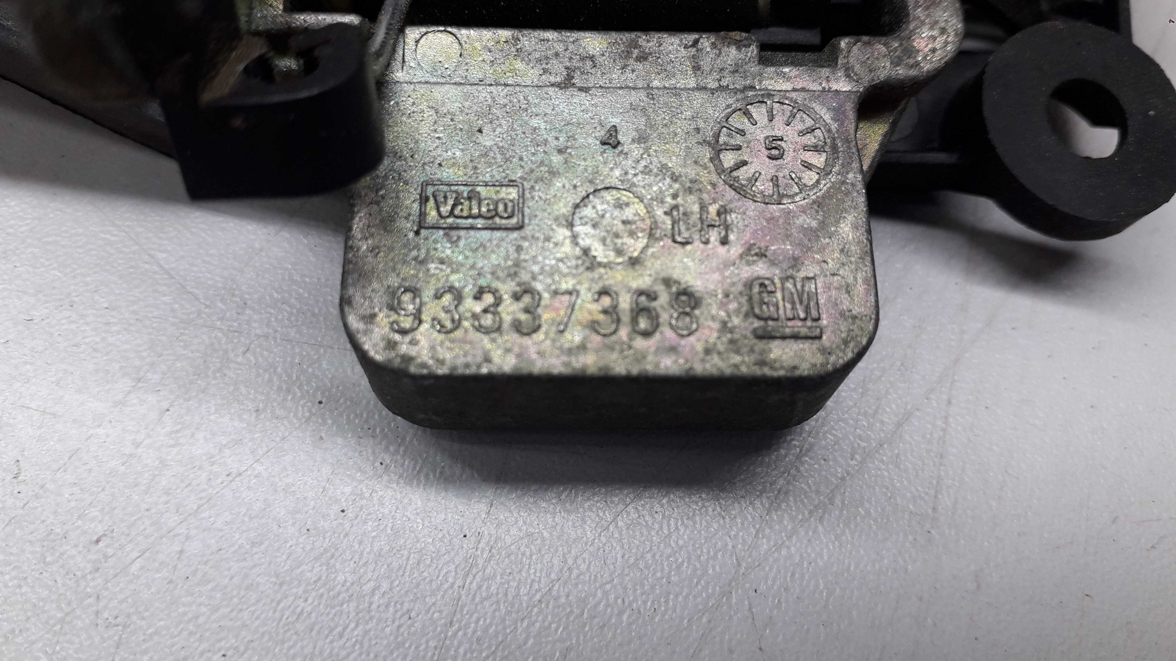 Suporte Maçaneta Externa Dianteira Esquerda Gm Vectra 2006 3