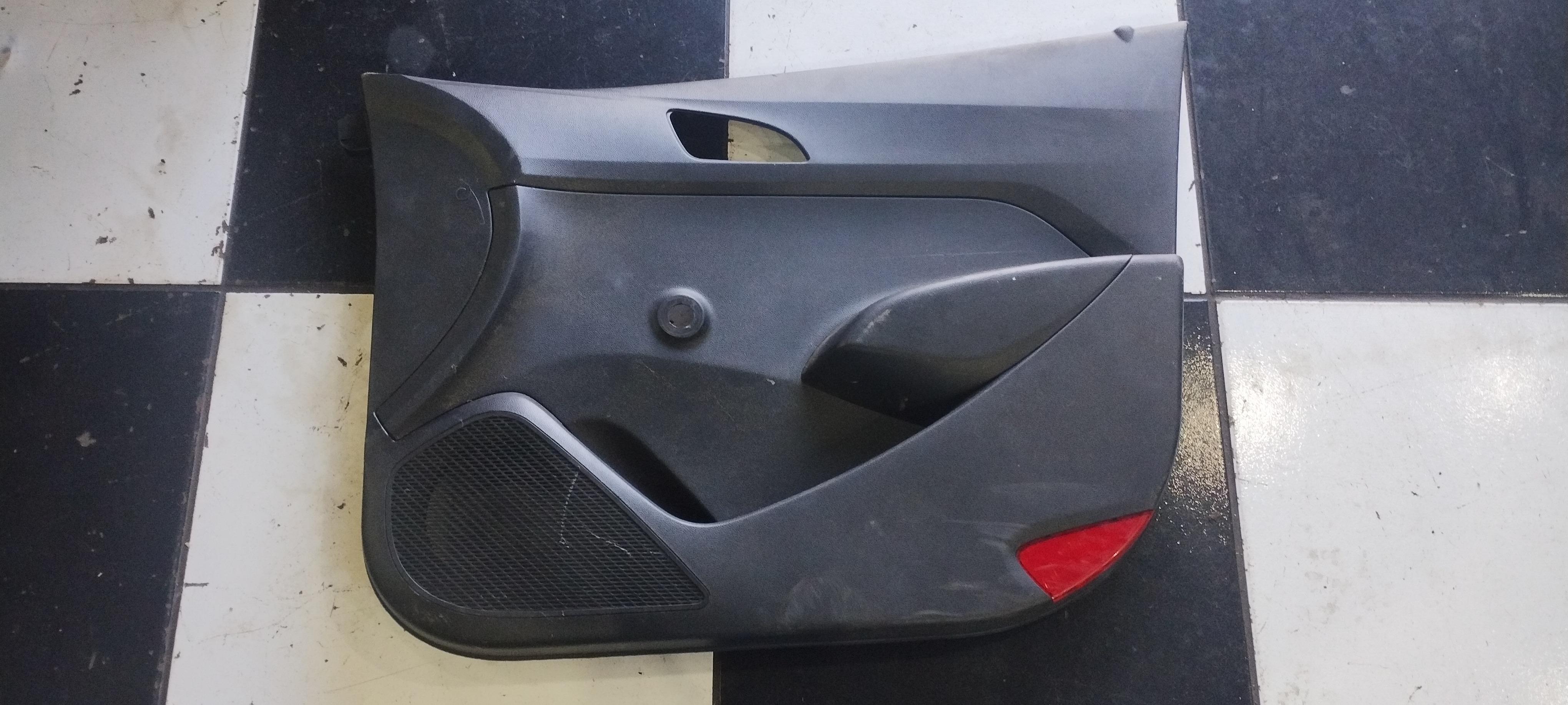 Forro De Porta Dianteira Direita Hyundai Hb20 2018 Preto 1