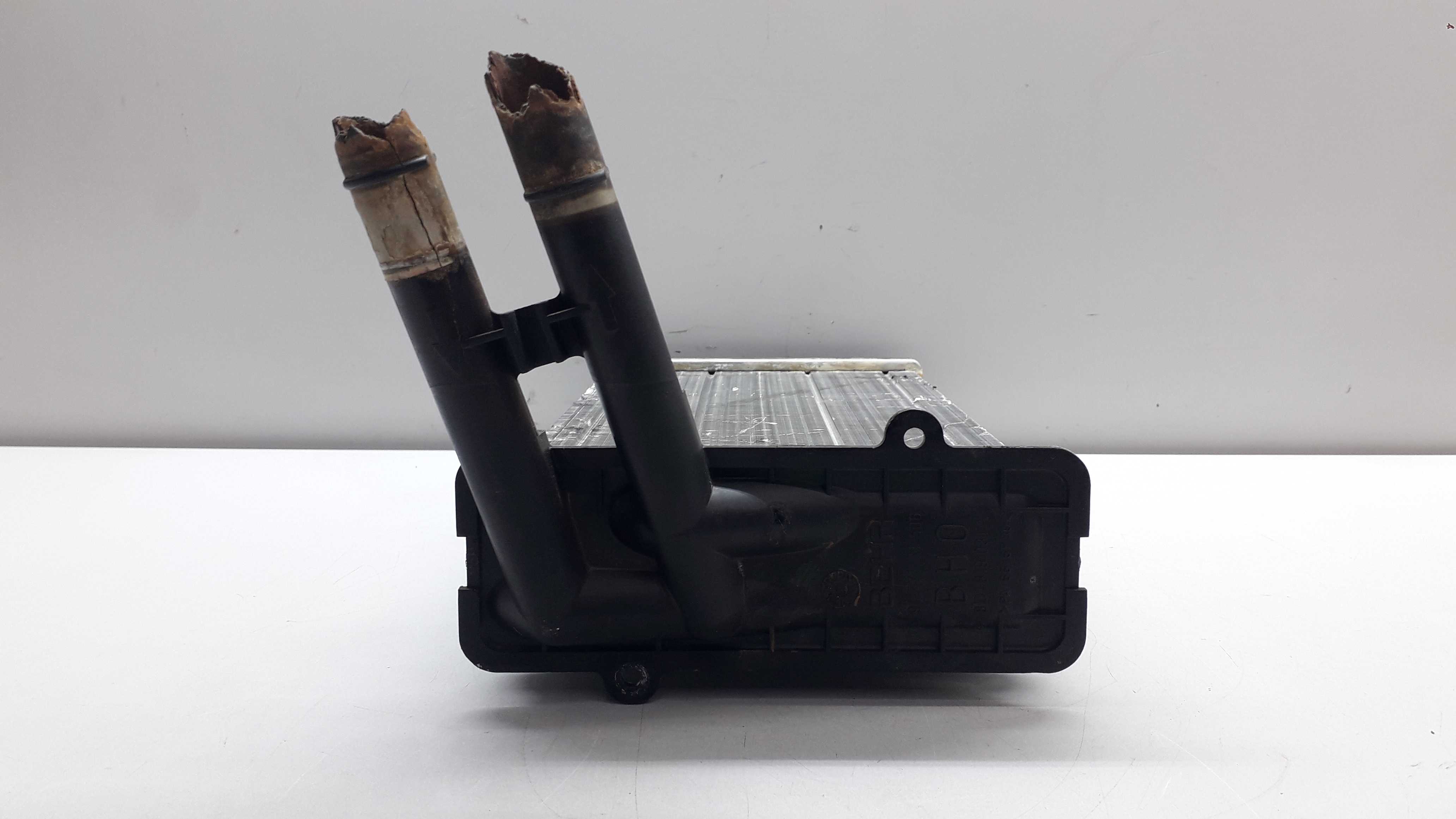 Radiador Ar Quente Vw Passat/ Audi A4 1999/2005 5