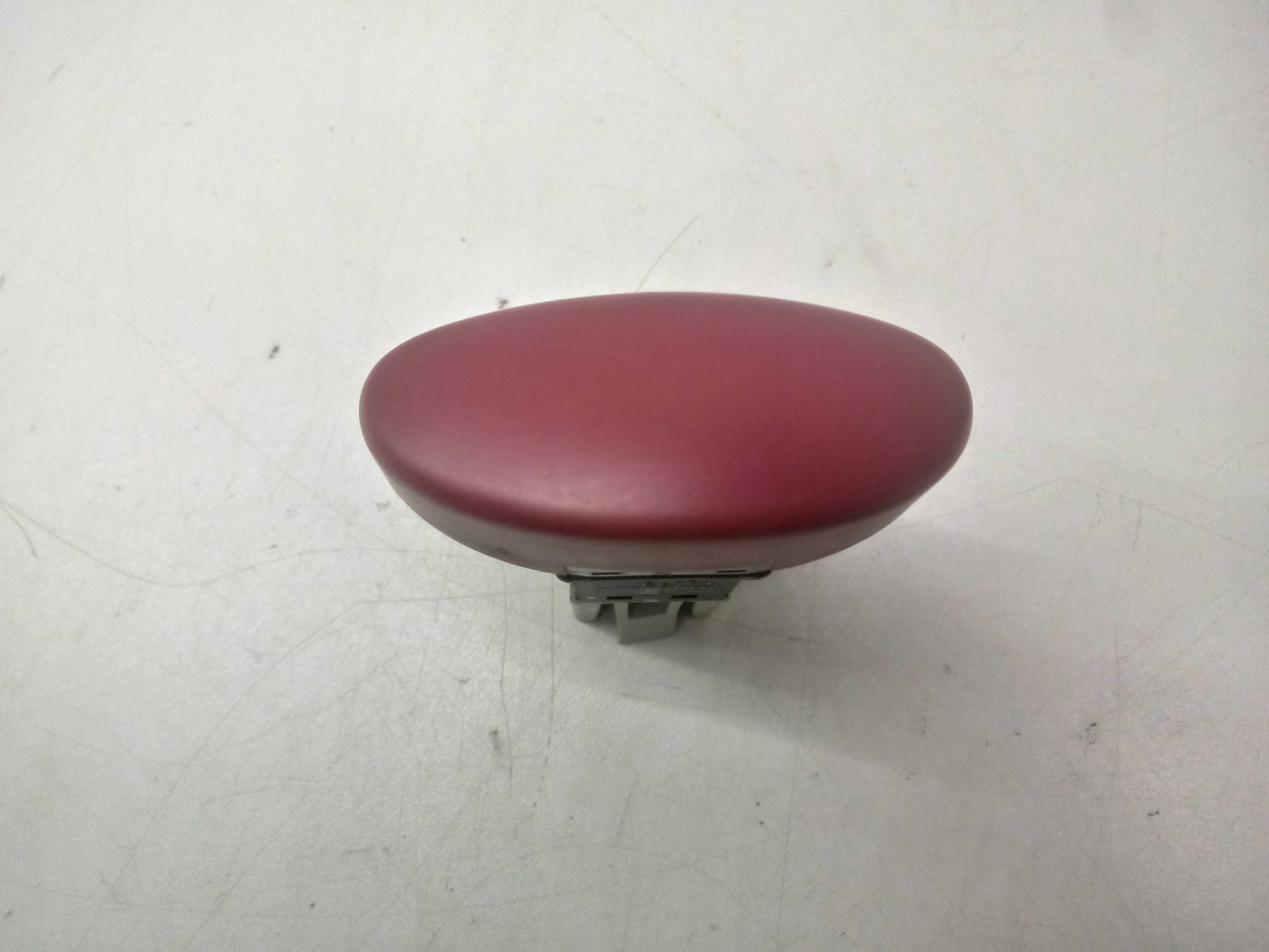 Botao De Pisca Alerta Citroen Xsara Picasso 02/11 Vermelho 1
