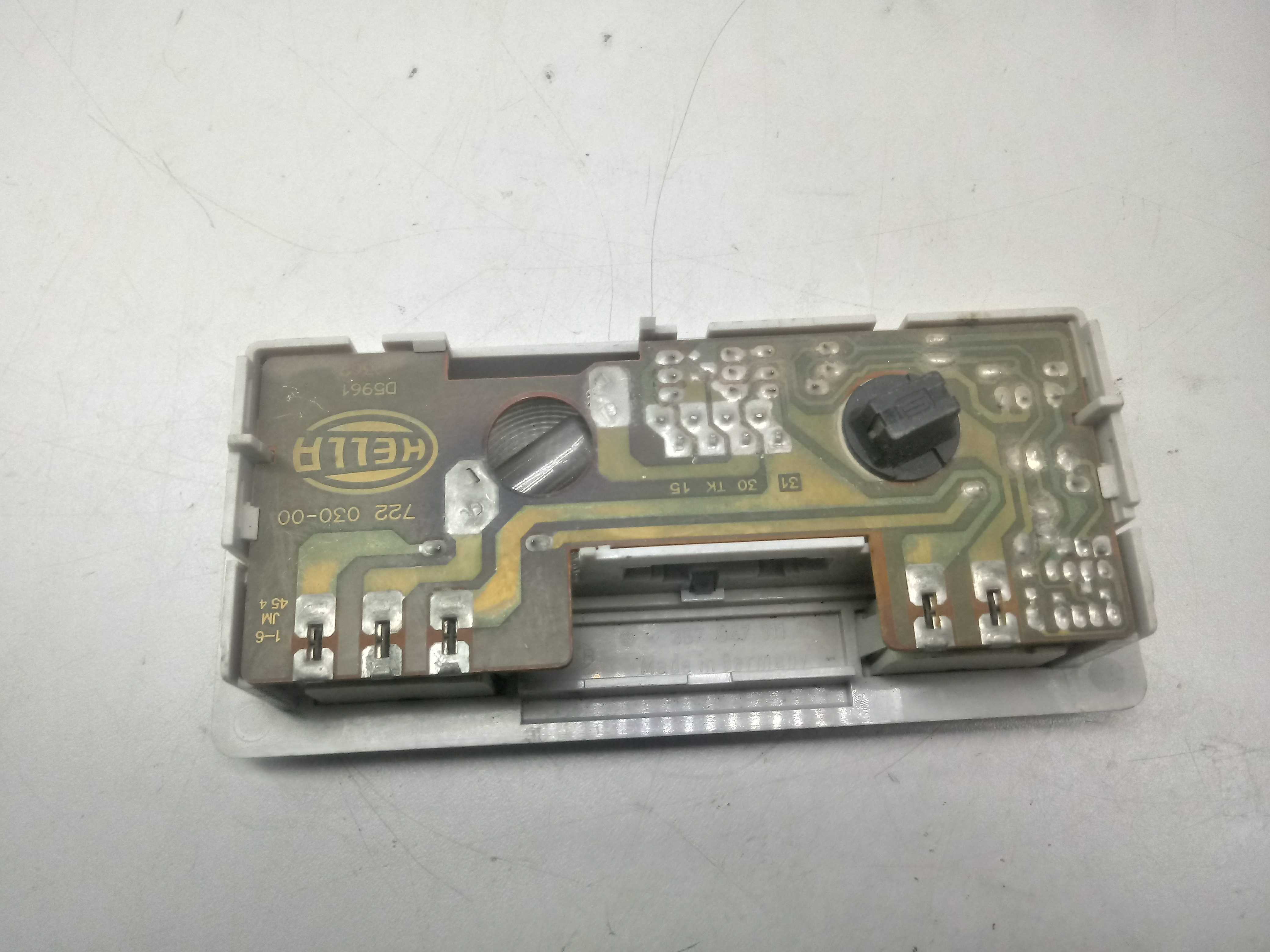 Luz De Teto Cortesia Vw Golf Passat 94/98 2