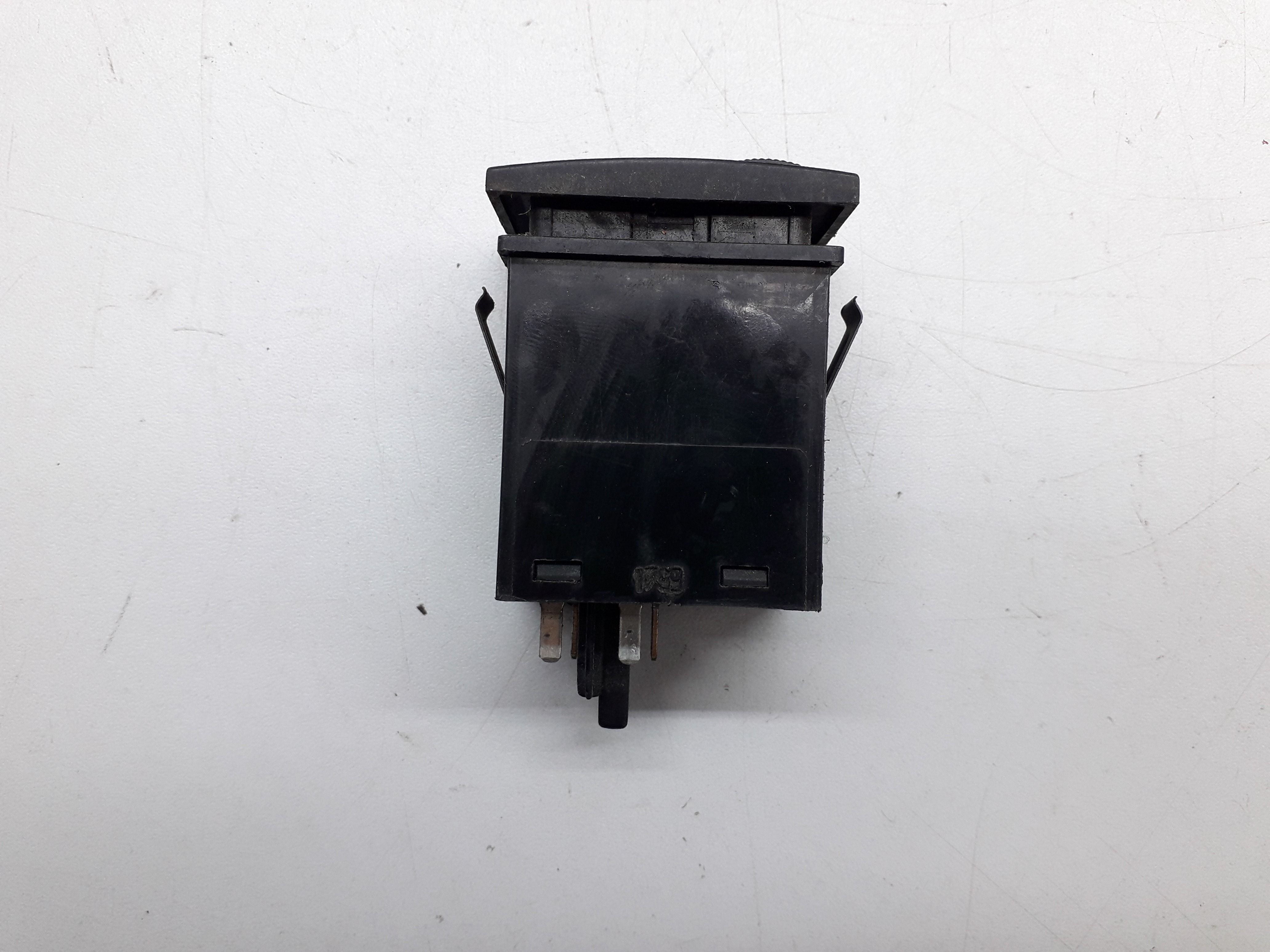 Botão Desembaçador Vw Gol Parati G3 G4 3