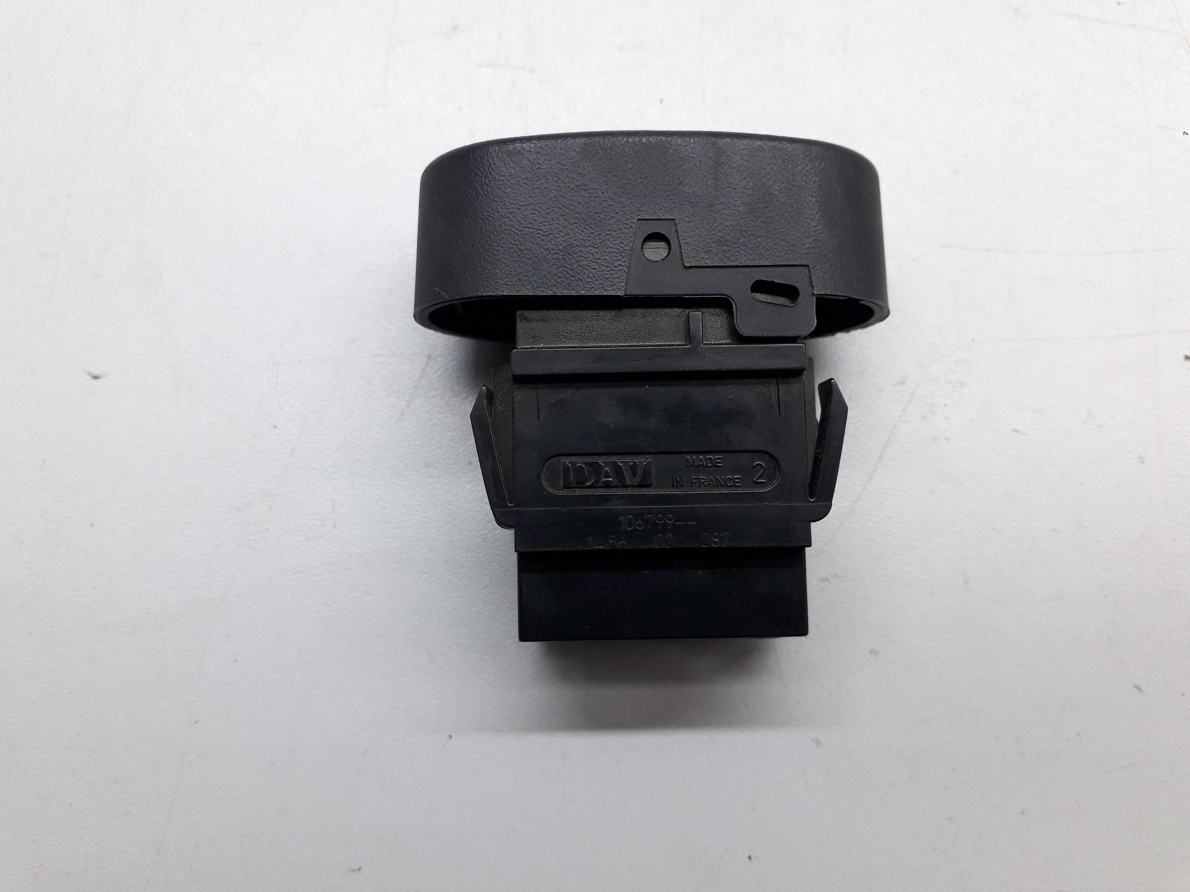 Botão Desembaçador Renault Clio 2001/2006 4