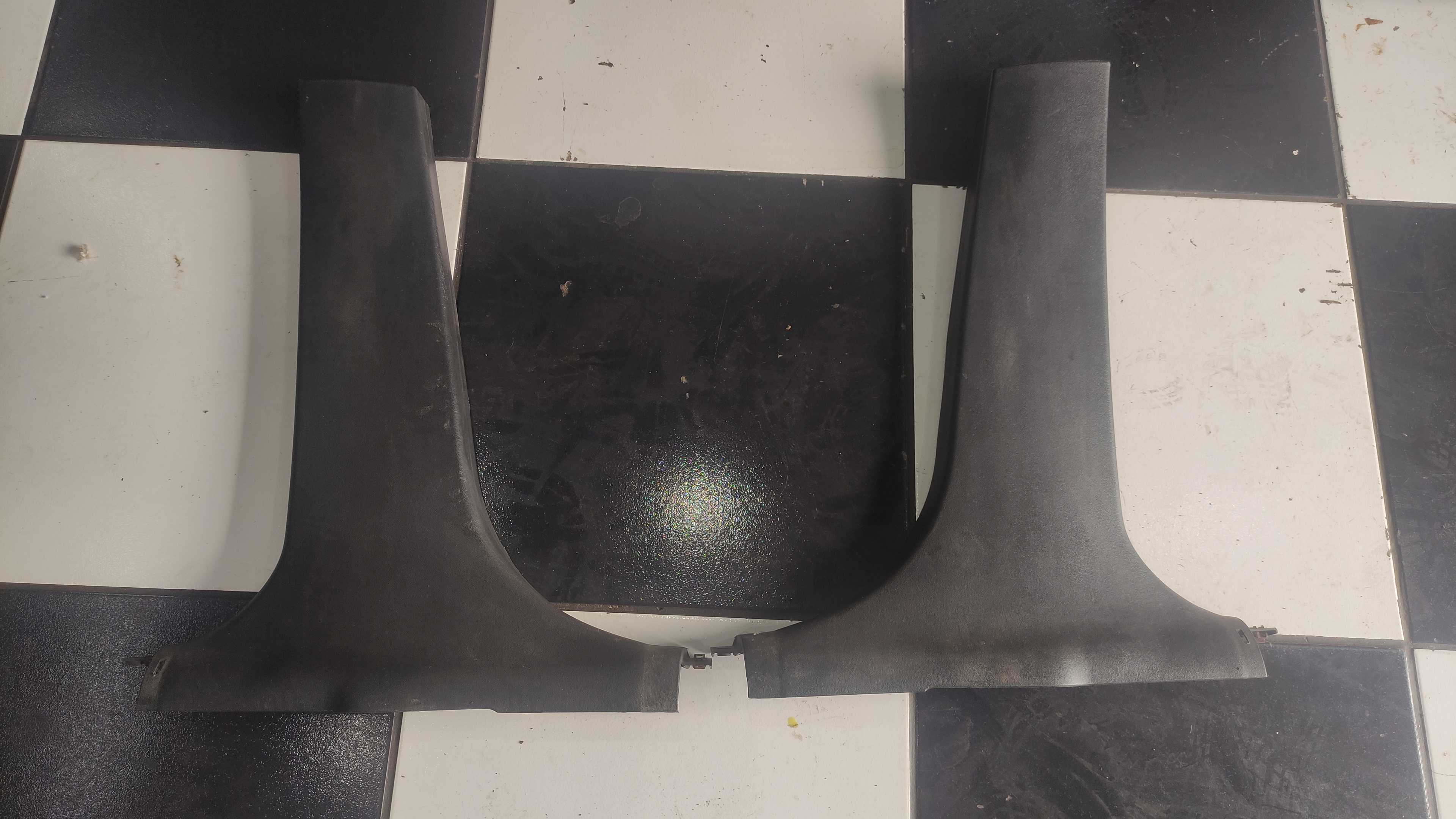 Par Moldura Coluna Central Fiat Stilo 2003 1