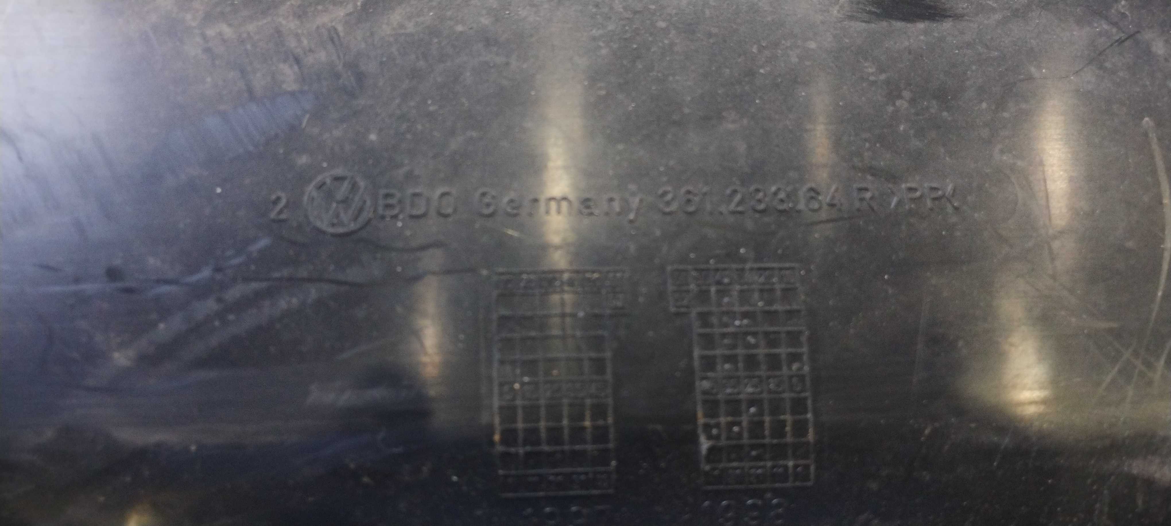 Forro Lateral Dianteiro Direito Vw Passat Alemão 97/99 Preto 4