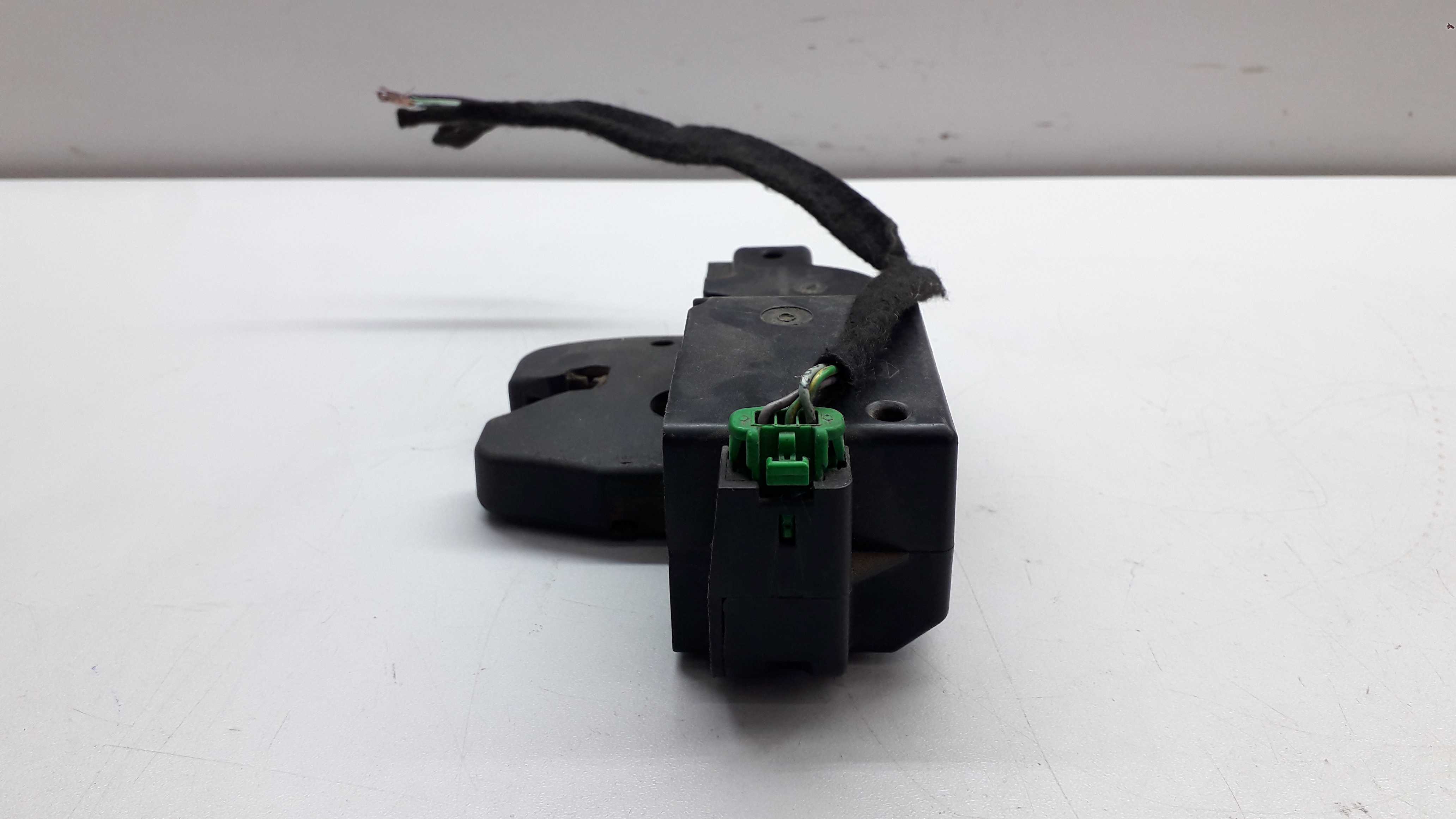 Fechadura Tampa Traseira Peugeot 206 Sw 3