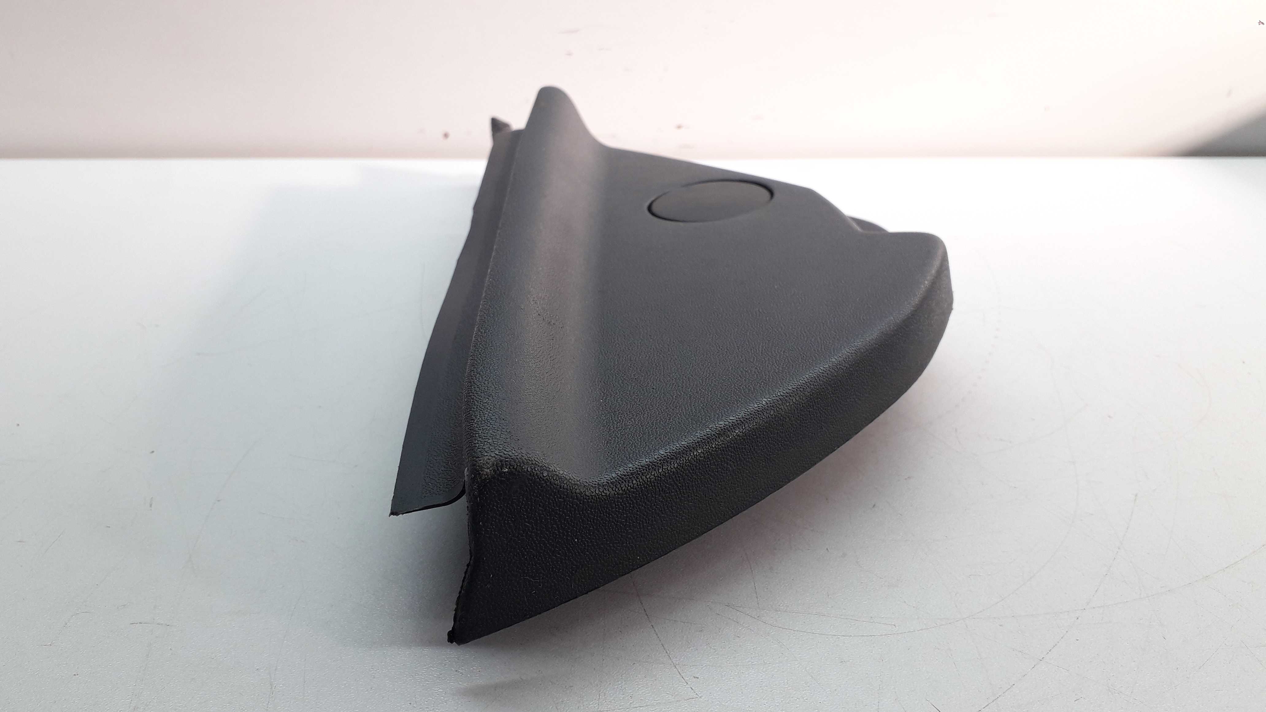 Acabamento Painel Lateral Direito Renault Megane 2007/2012 3