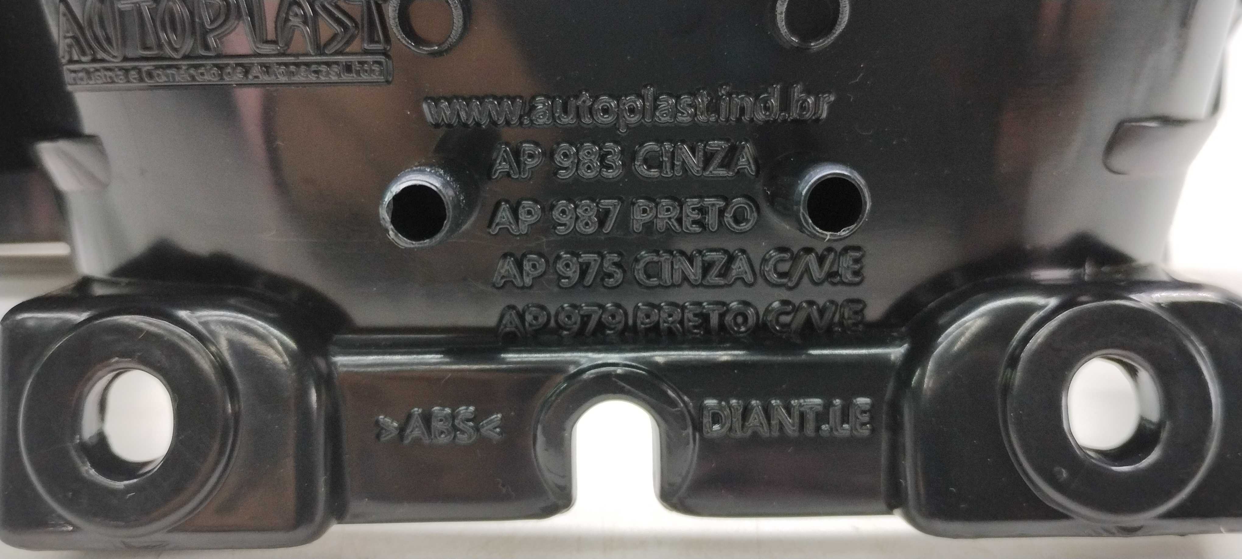 Puxador Porta Dianteira Esquerdo Vw Gol Voyage G5/g6 5