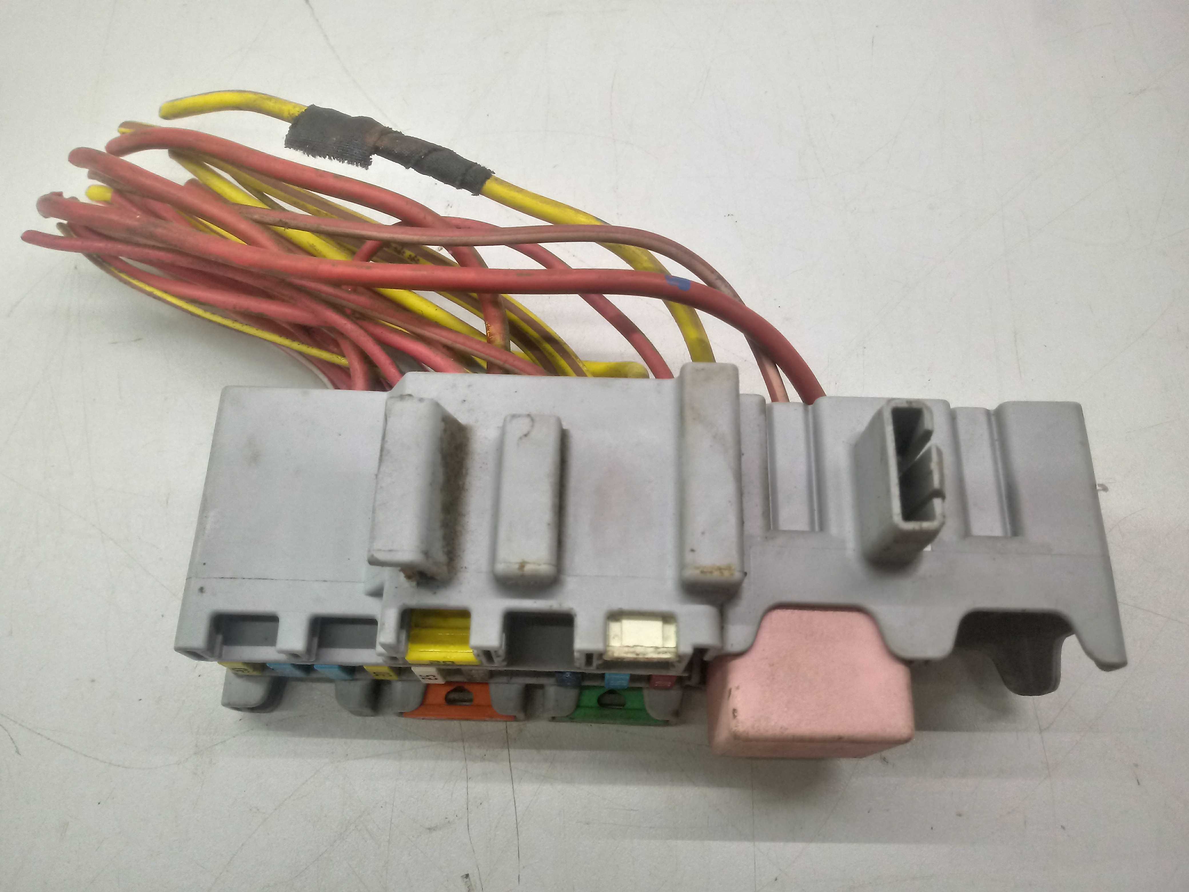 Caixa Fusivel Relé Renault Megane 2008/2012 2