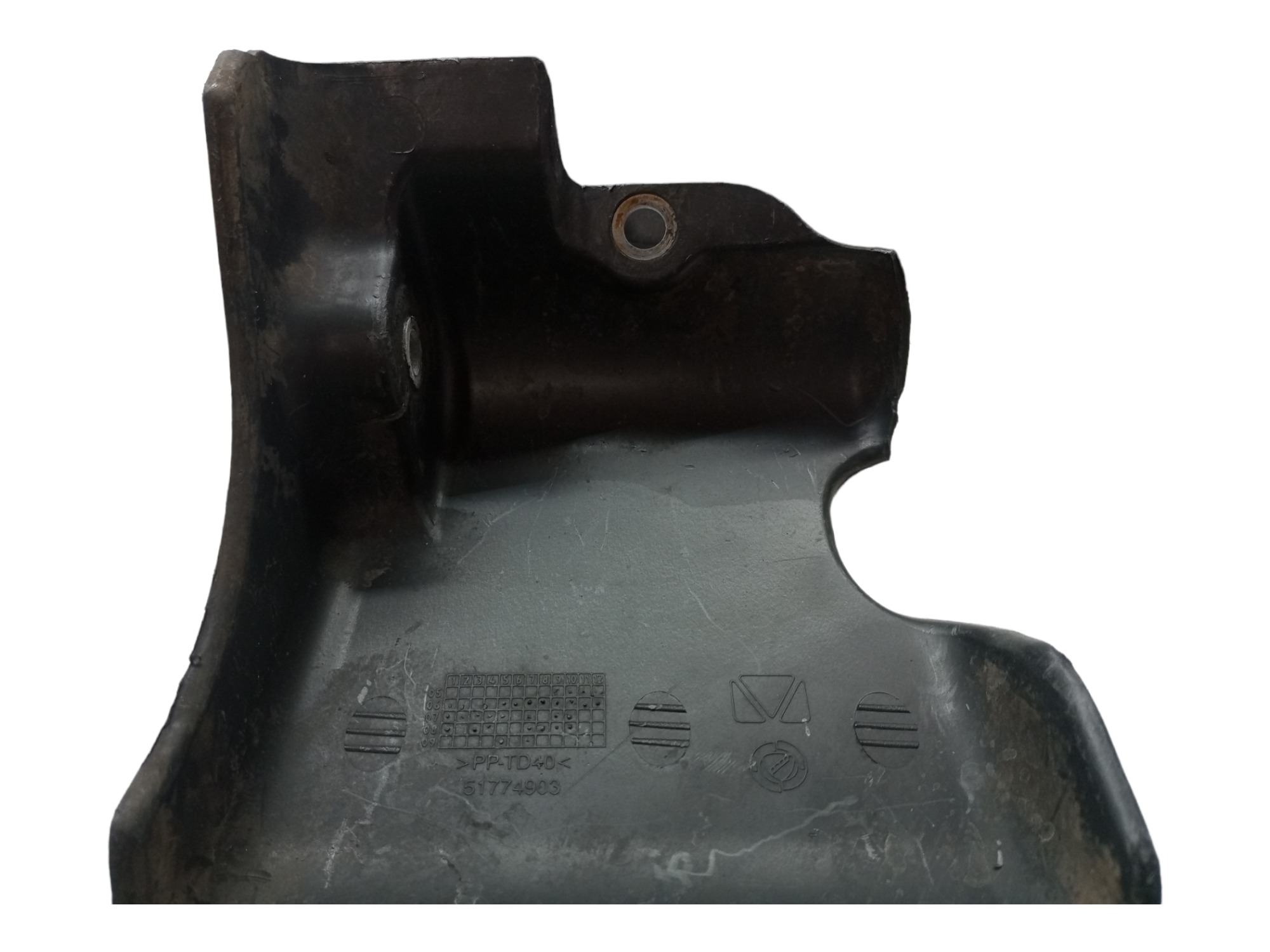 Protetor Capa Alternador Fiat Stilo 2003 2005 2009 2011 2