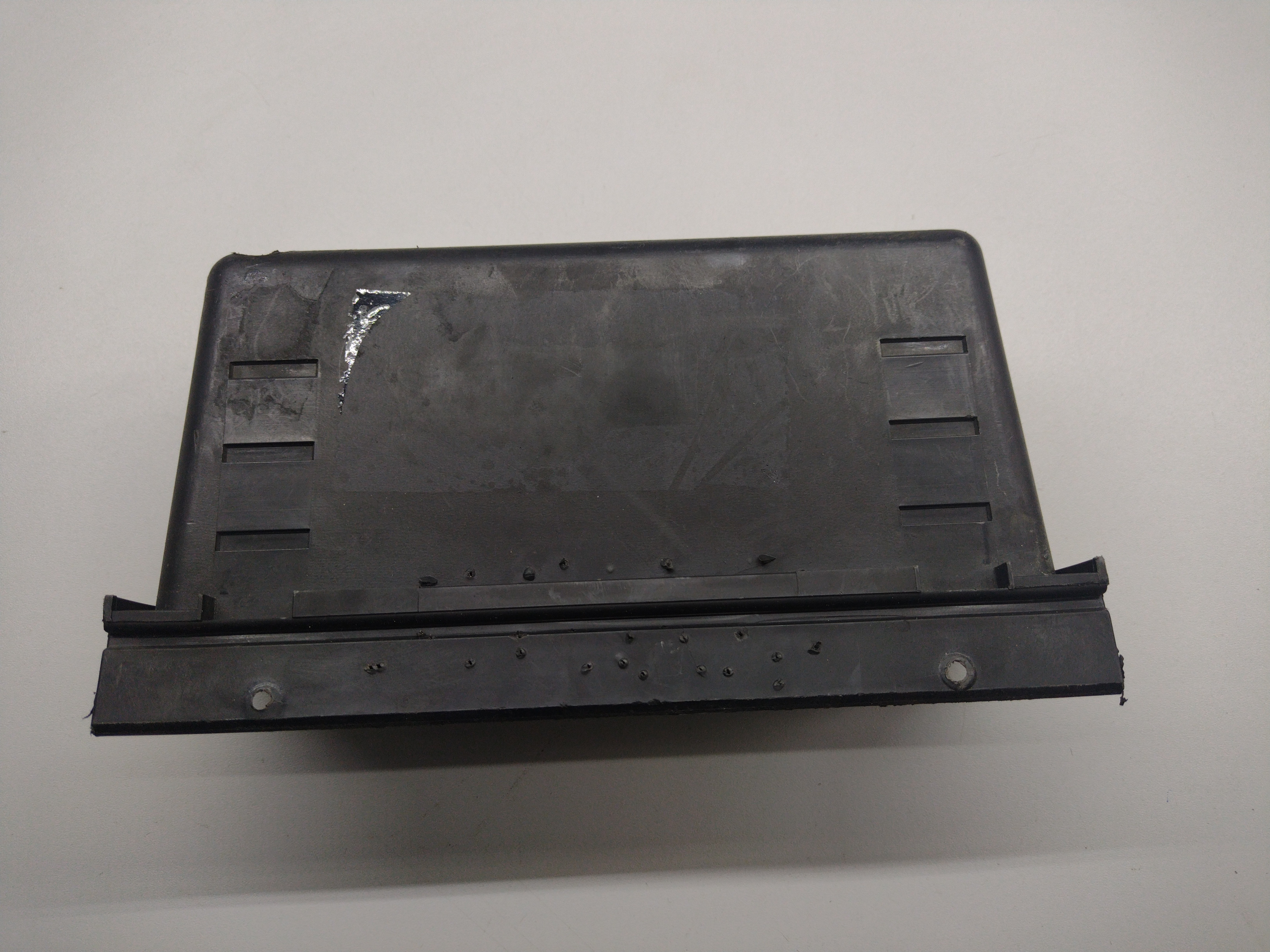 Porta Treco Mercedes C230 1984/1986 Com Avaria 3