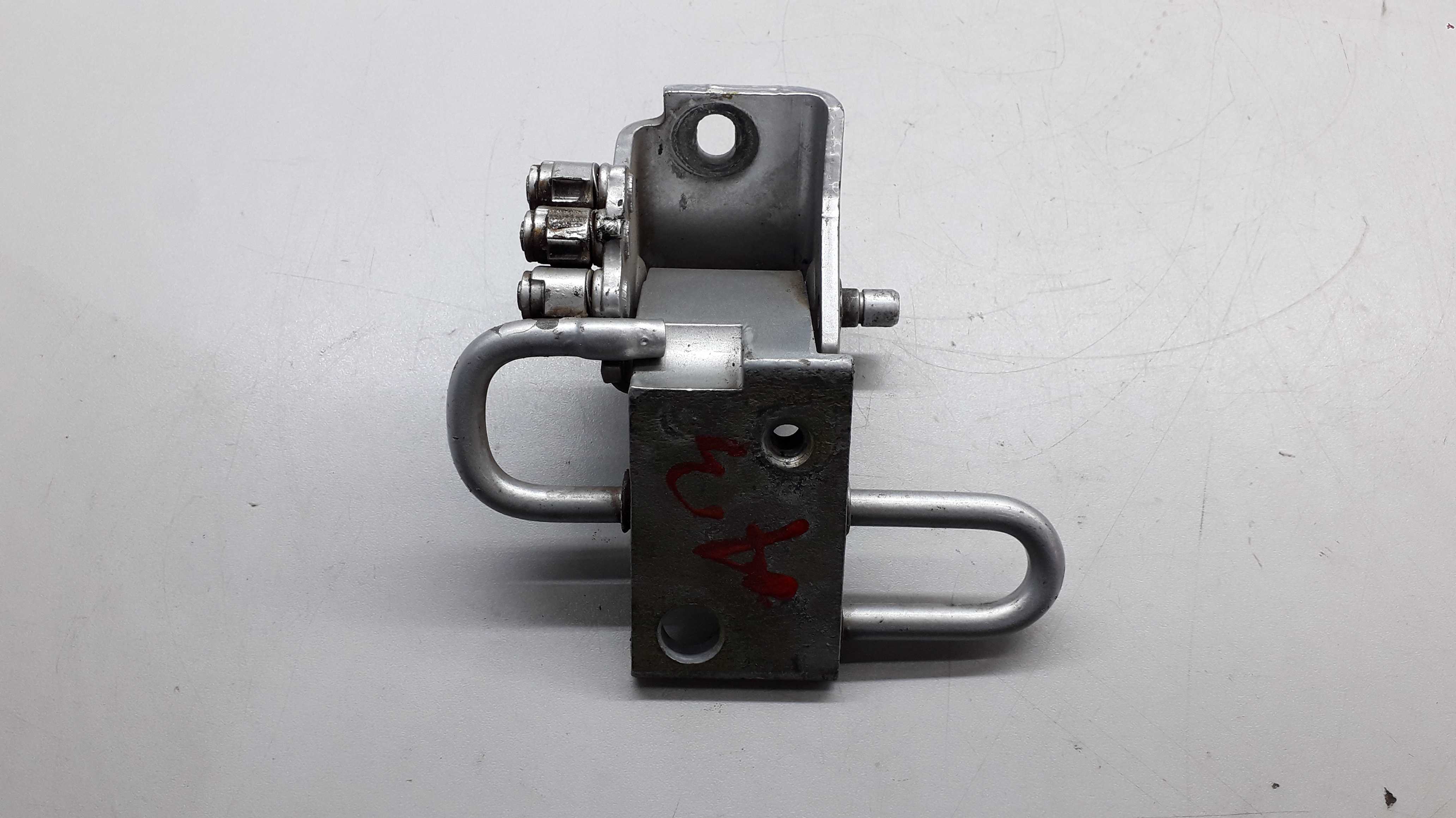 Dobradiça Porta Dianteira Audi A3/vw Golf 5