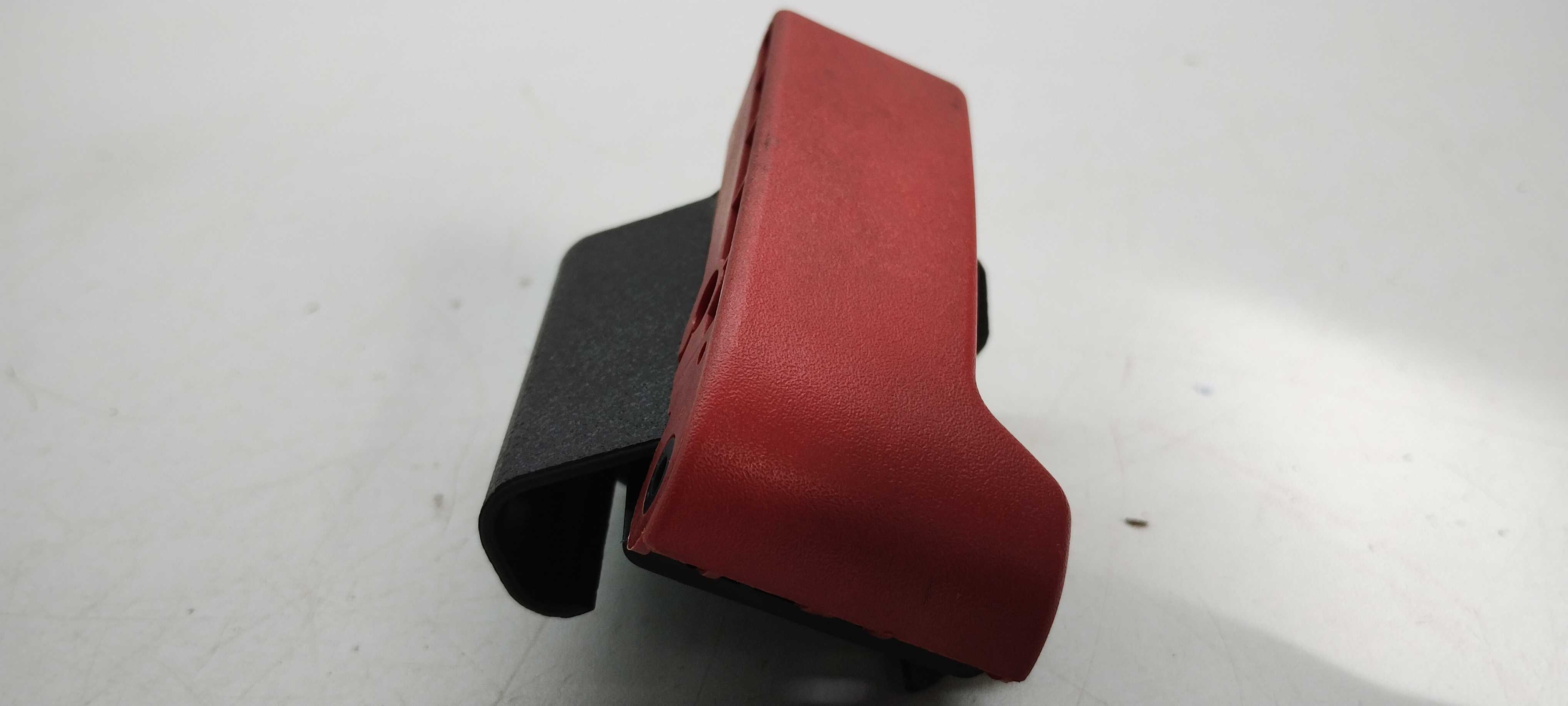 Puxador Abrir Capo Dianteiro Mercedes C180 2016 4