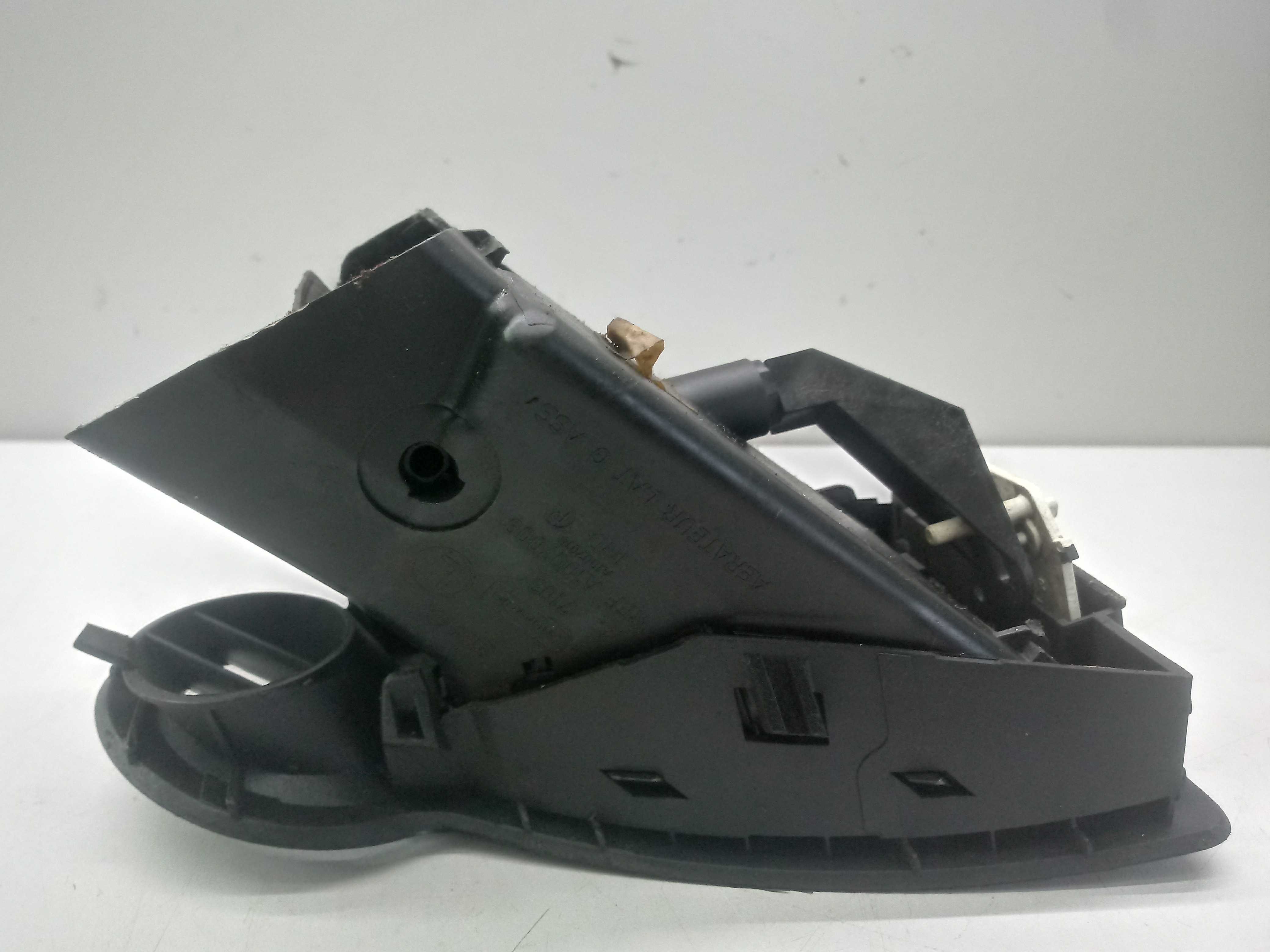 Grade Difusor Saída Ar Esquerdo Renault Megane 2006/2013 5