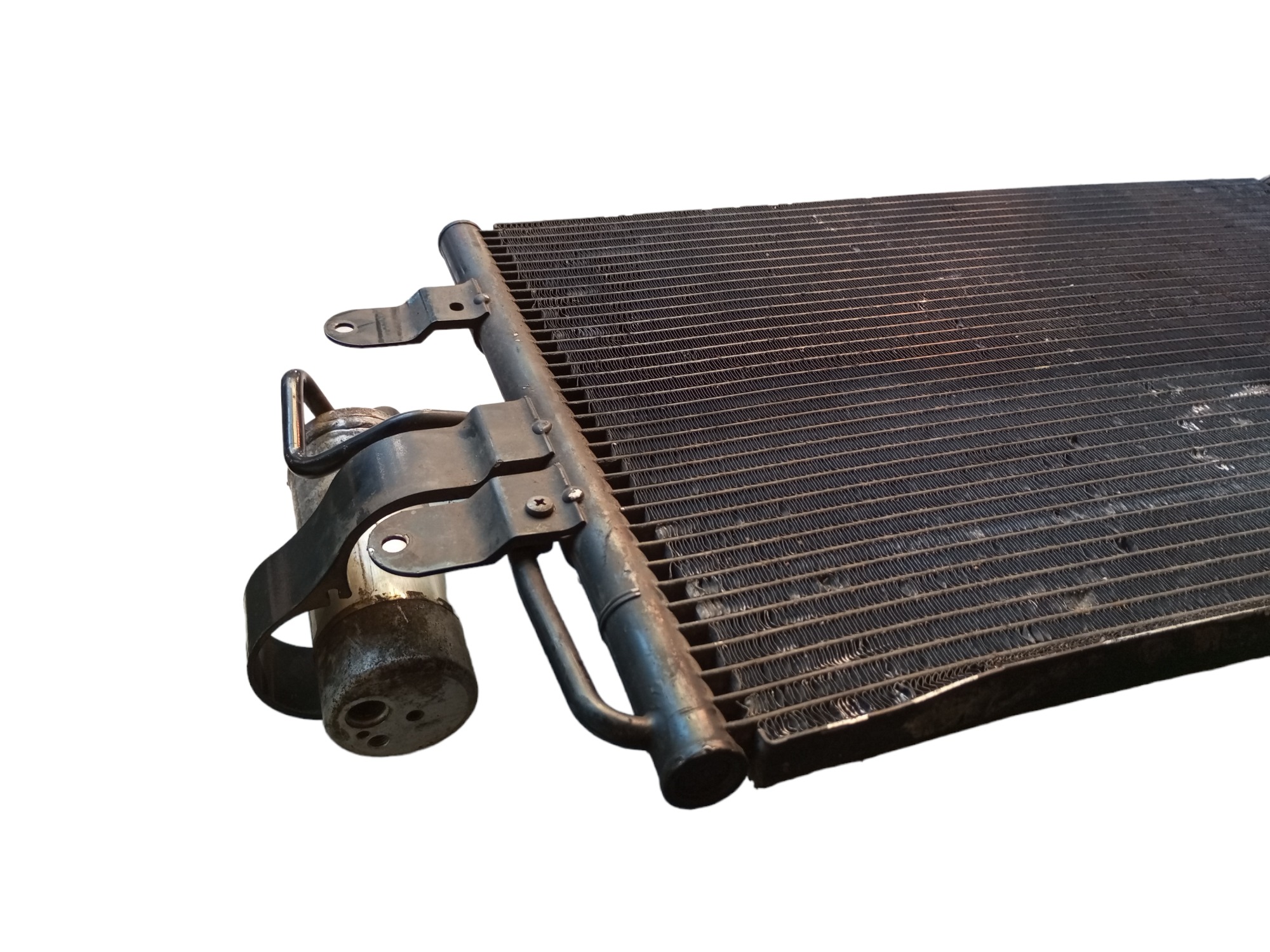 Condensador Ar Condicionado Volkswagen Passat 1.8 99 2000 2