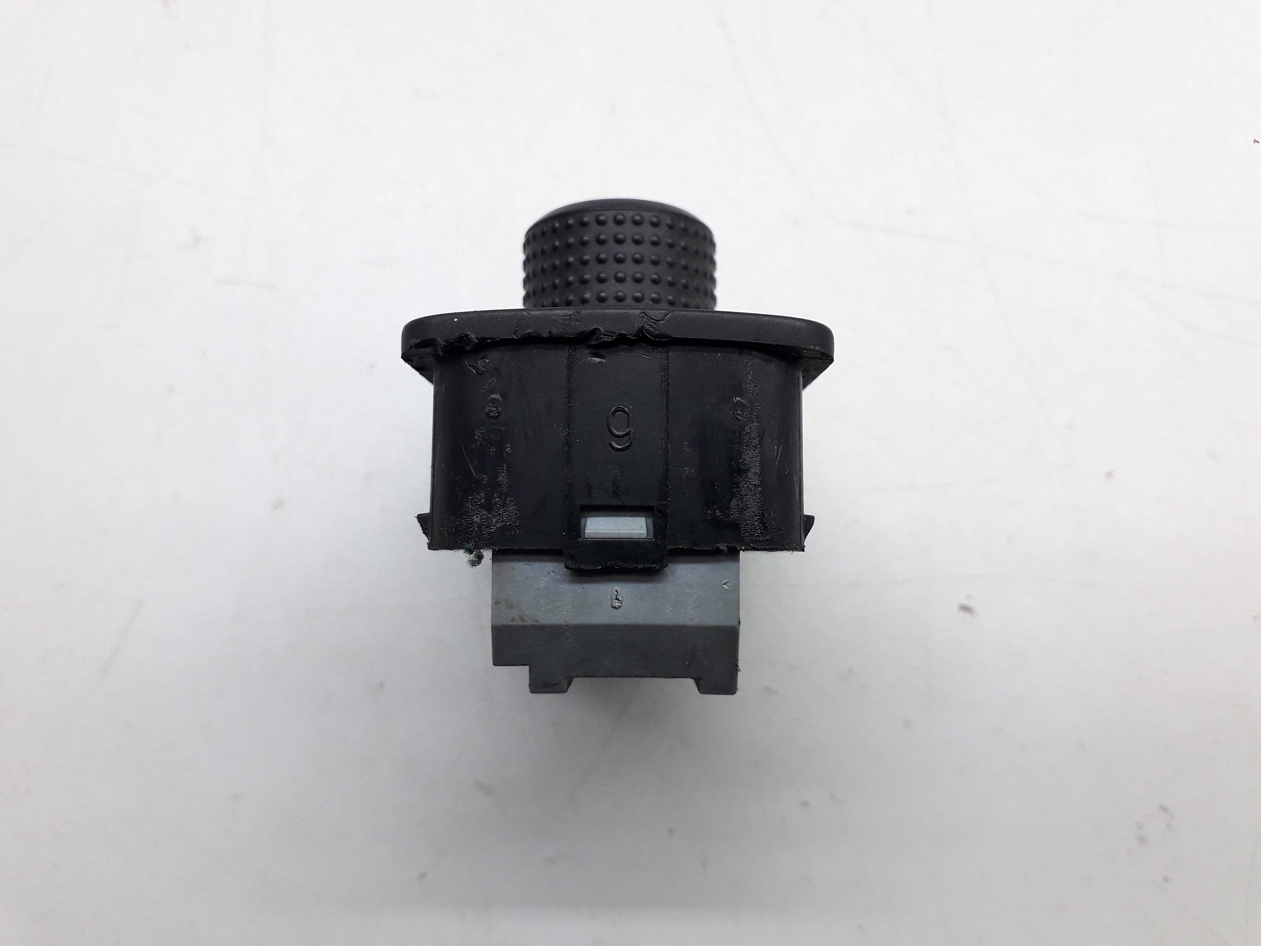 Botão Regulagem Retrovisor Vw Passat Alemão 1999 5