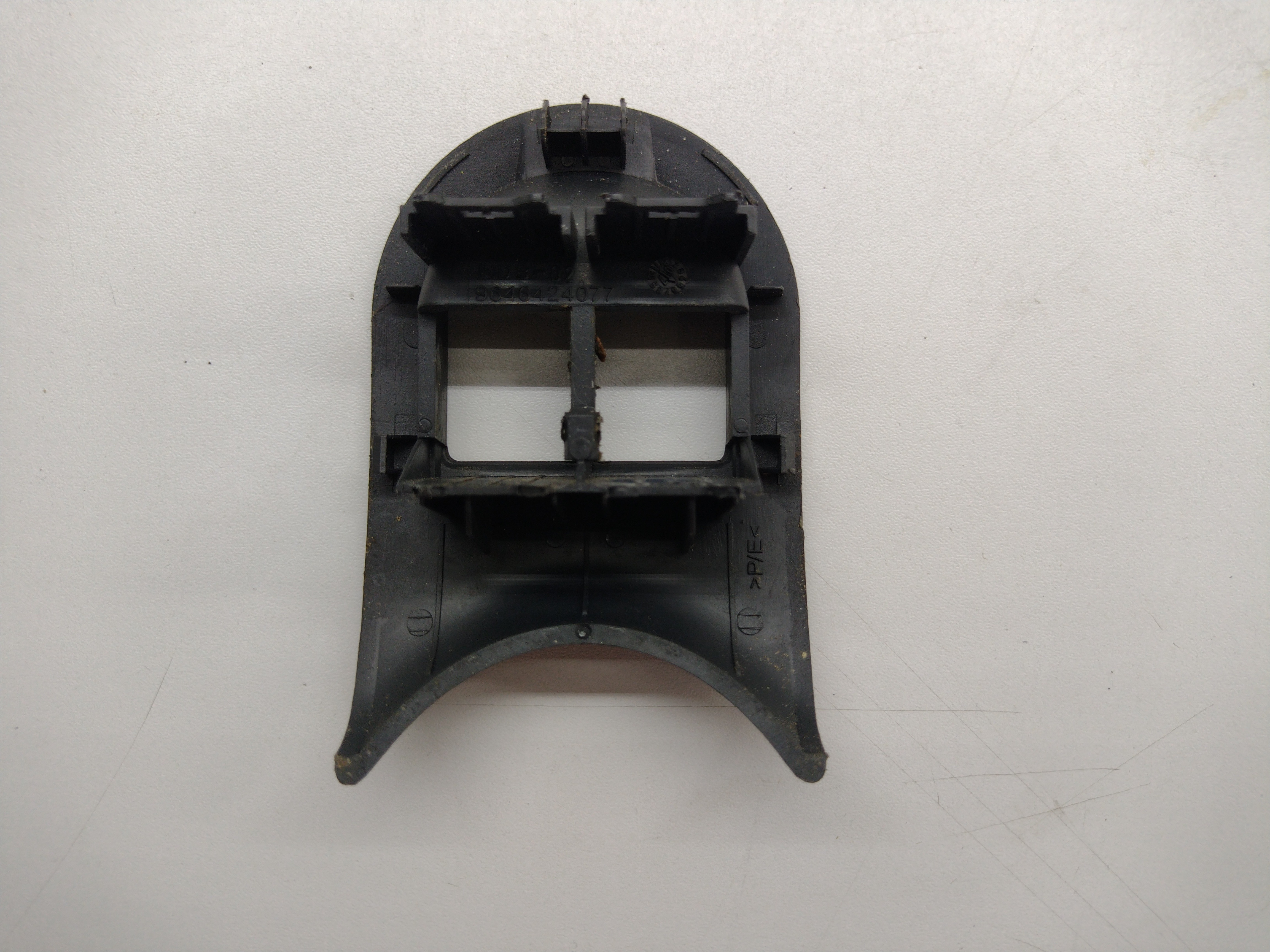 Moldura Botão Vidro Elétrico Citroen C3 2004/2012 3