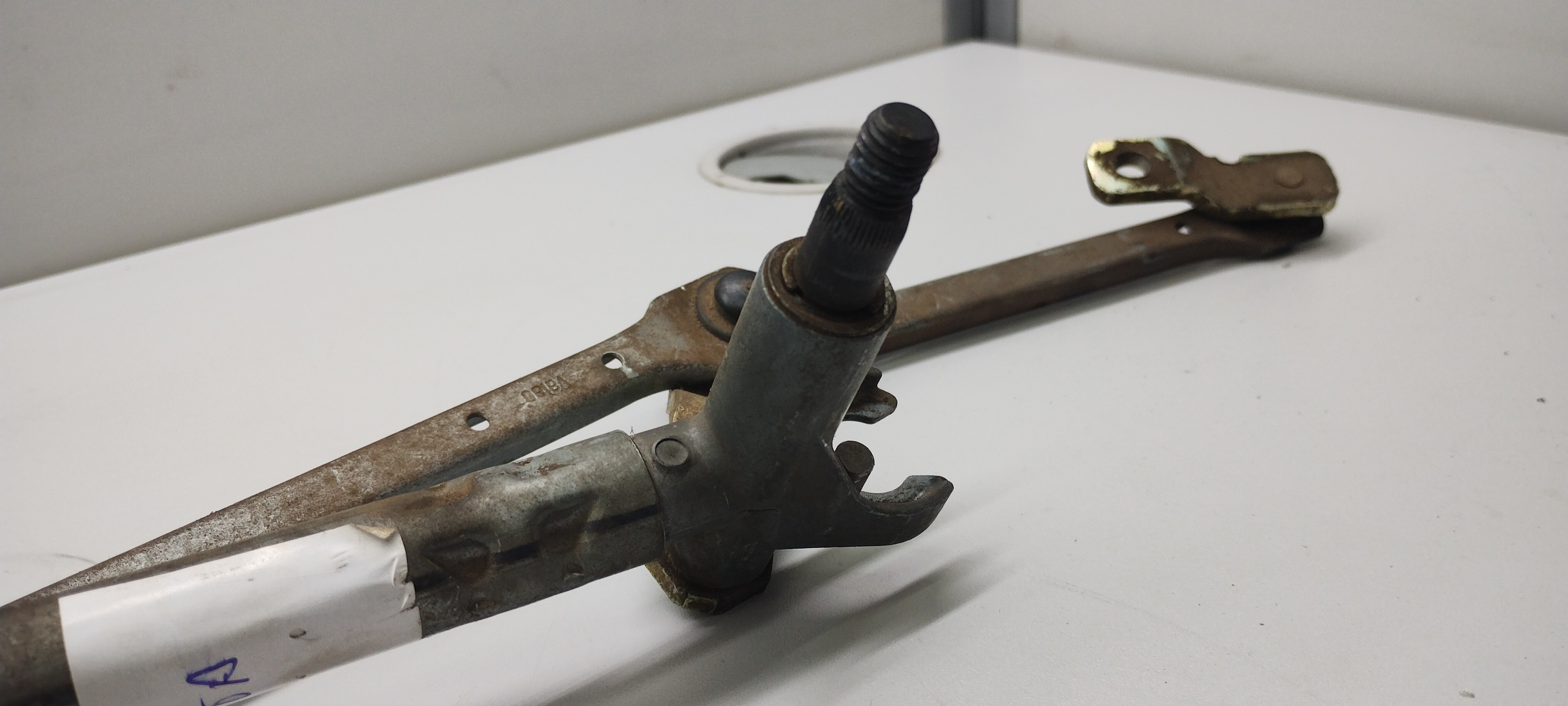 Galhada Limpador Parabrisa Ford Fiesta 2005 4