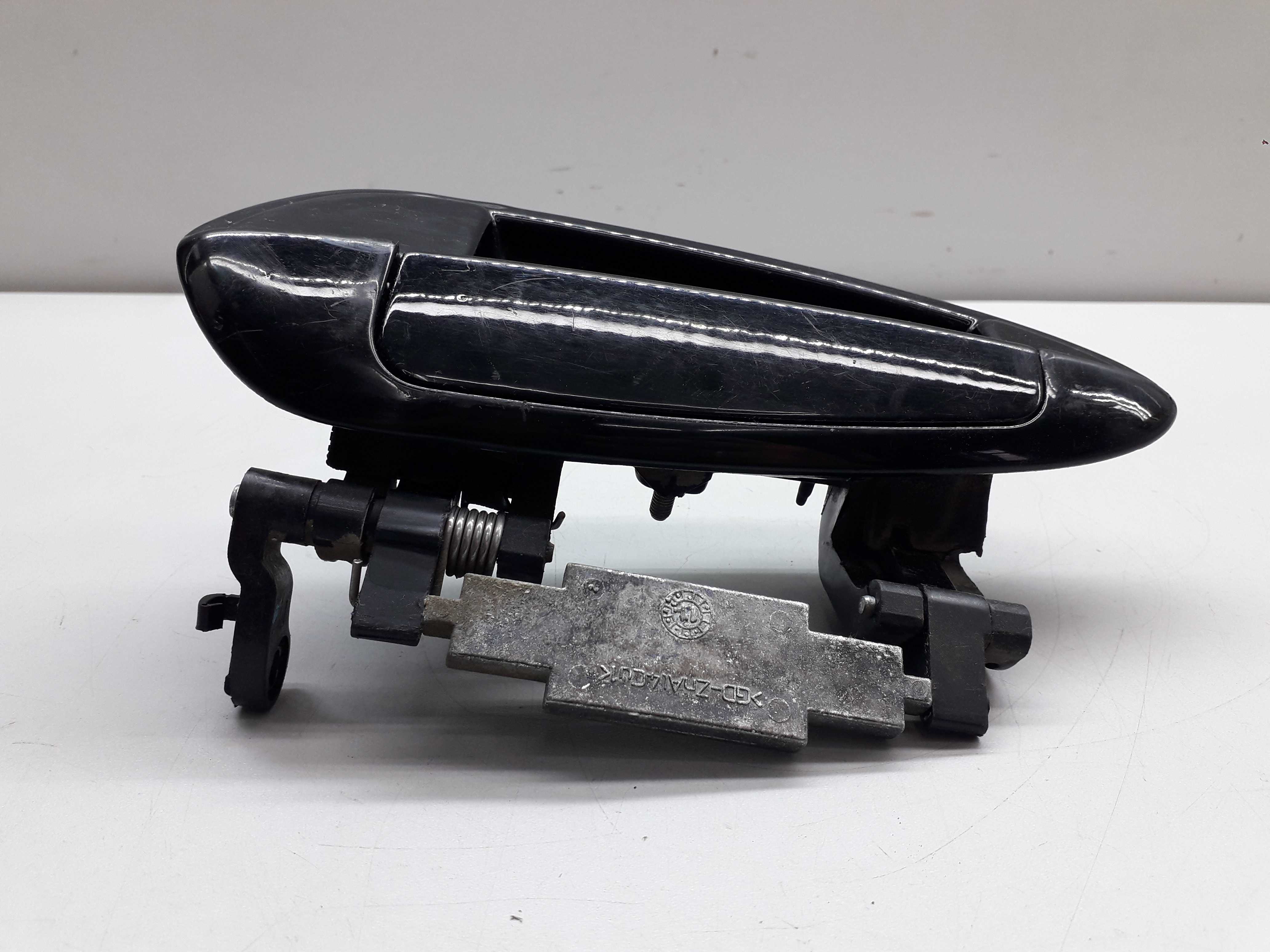 Macaneta Externa Traseira Esquerda Fiat Punto 2009 2013 2