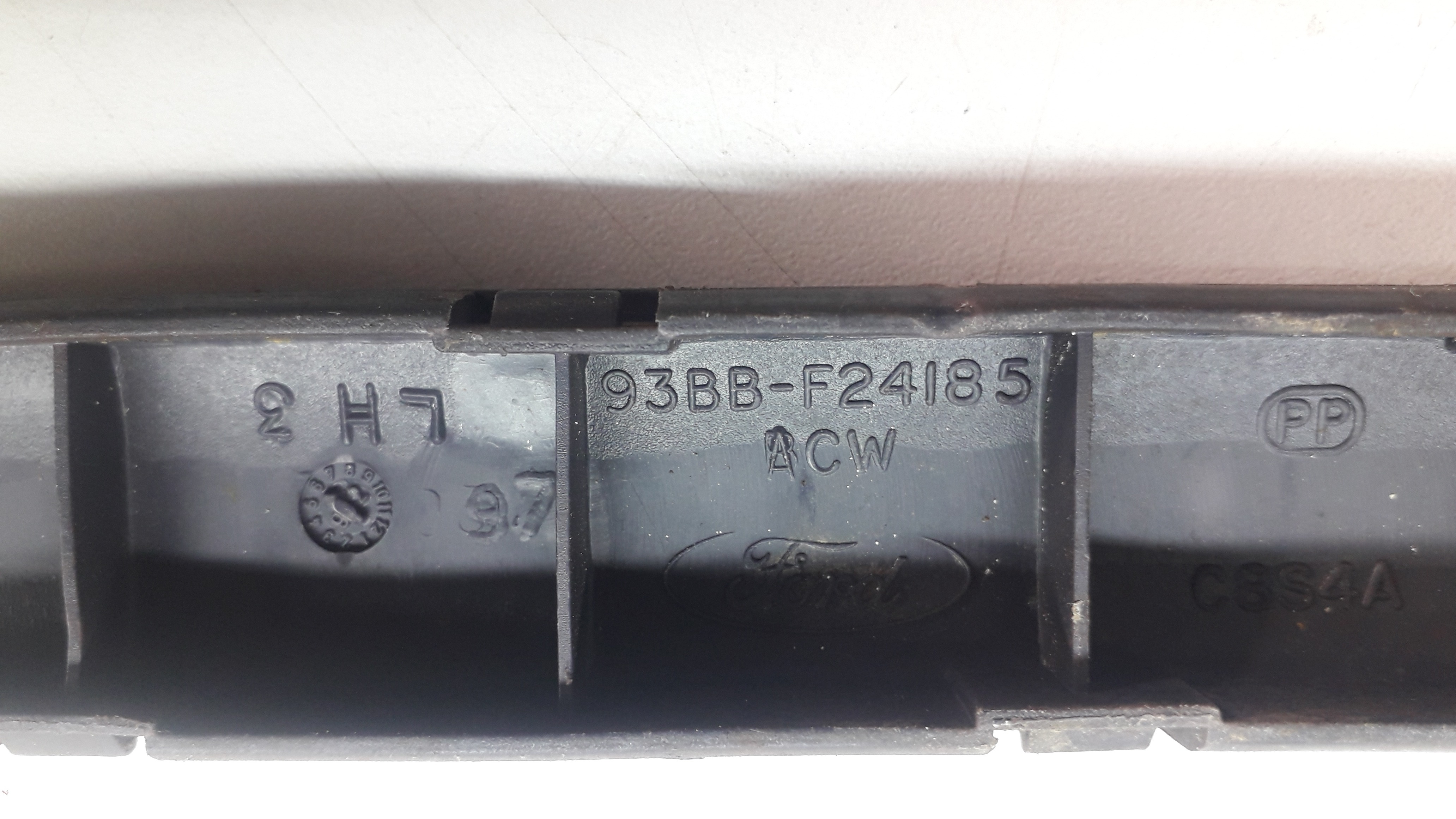 Puxador Interno Porta Dianteira Esquerda Ford Mondeo 98/00 5