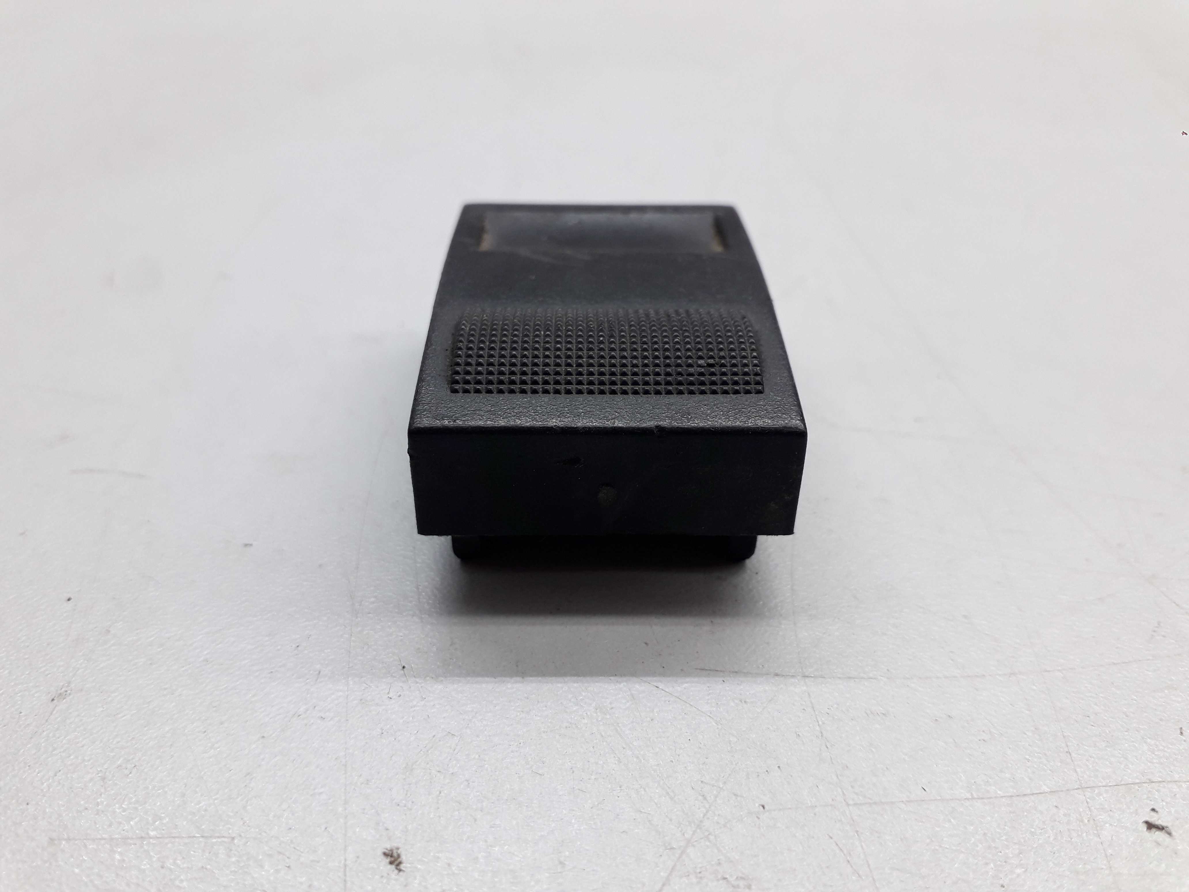 Botão Falso Painel Vw Gol Parati Saveiro G3 G4 4