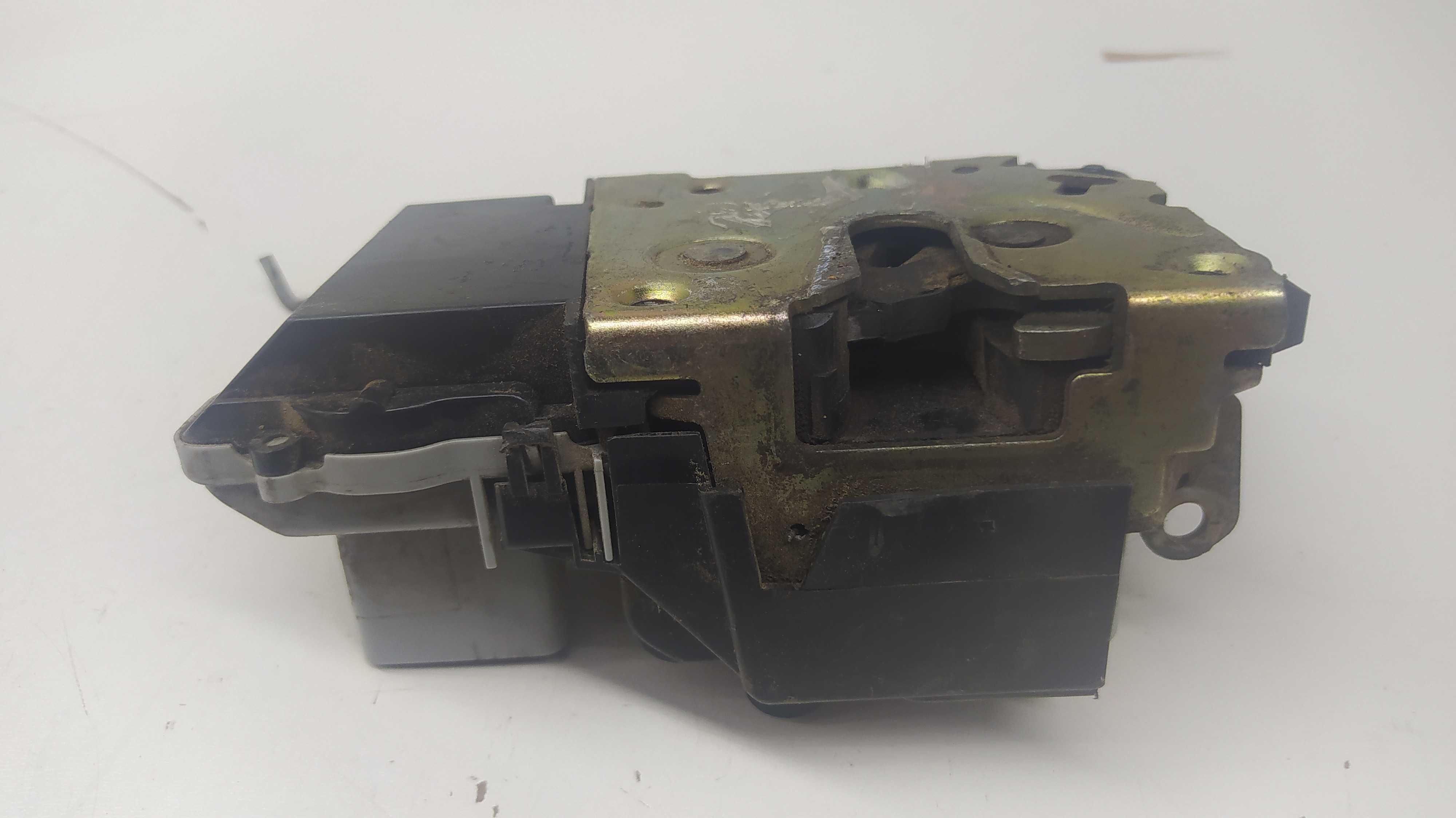 Fechadura Xsara Picasso Traseira Direita 1