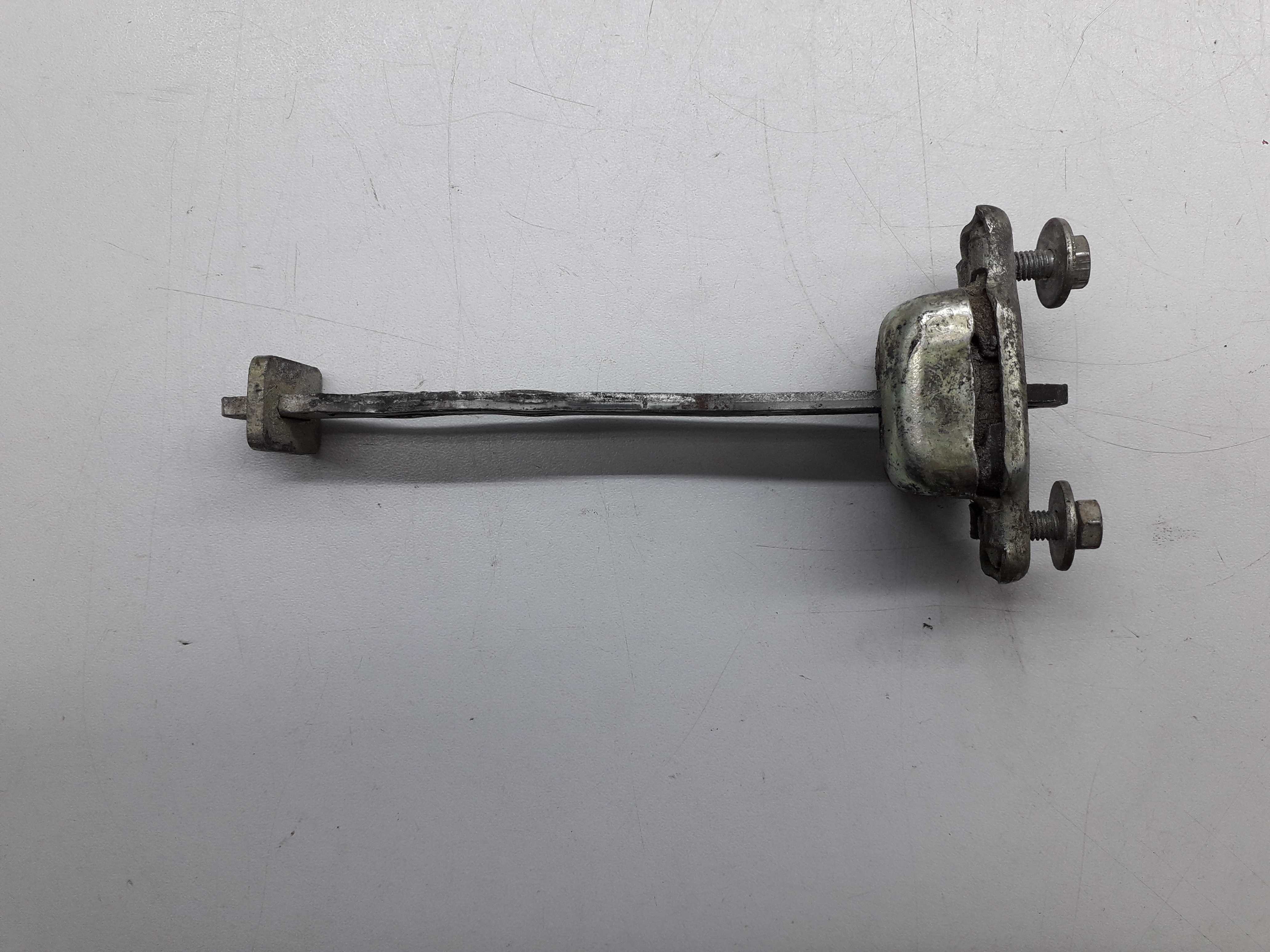 Limitador Porta Dianteira Direita Gm Corsa Classic 05/08 6
