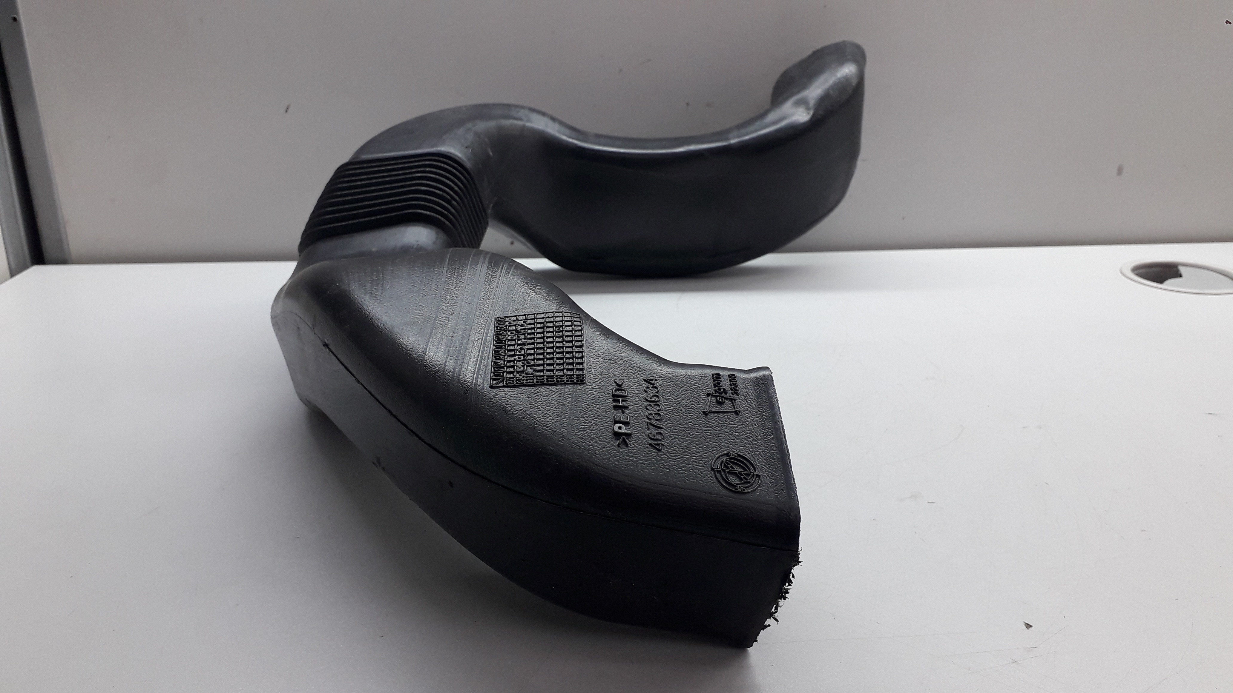 Duto De Ar Lado Esquerdo Fiat Siena Strada 01/14 5