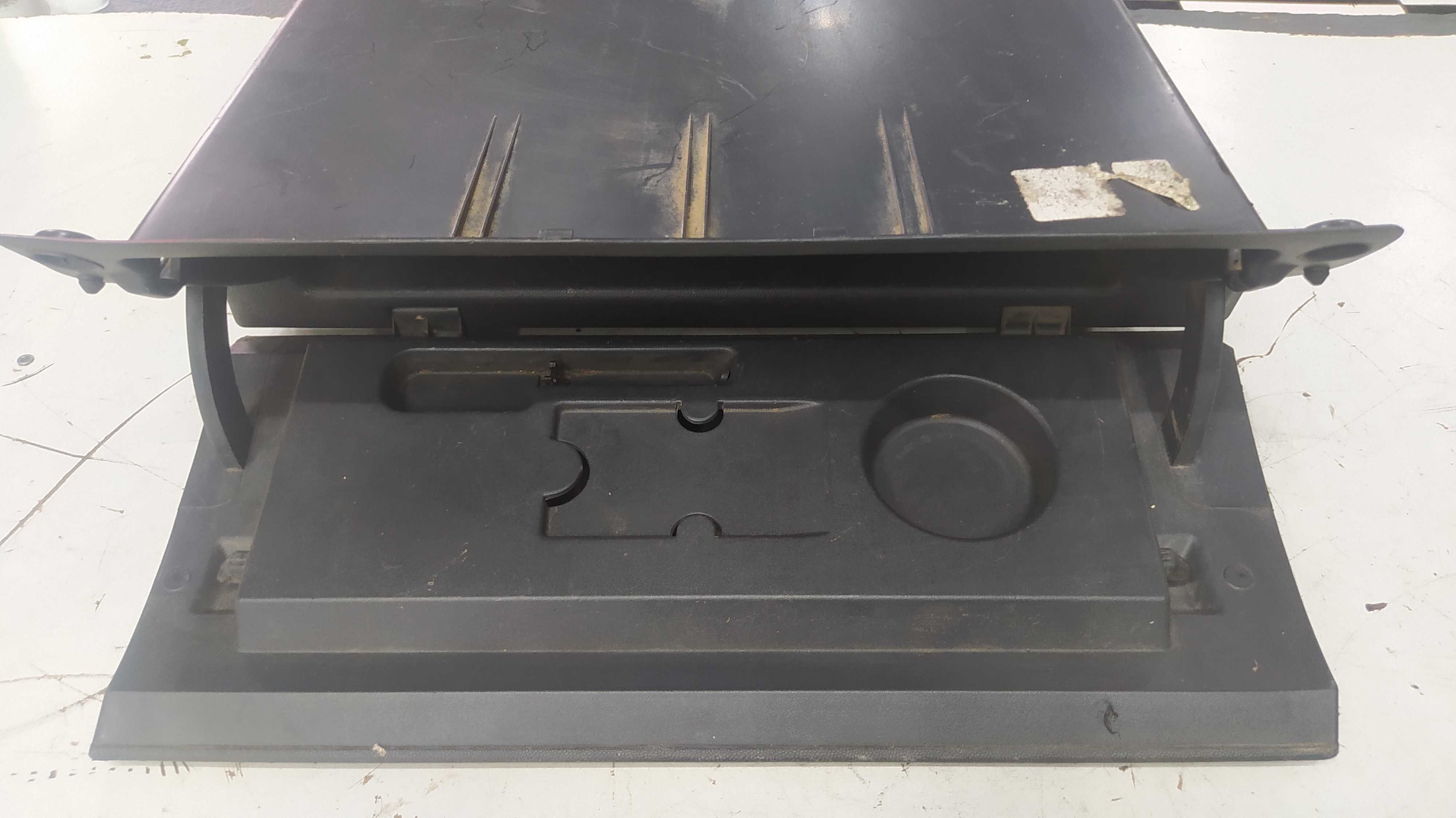 Porta Luvas Chevrolet Corsa Montana 3