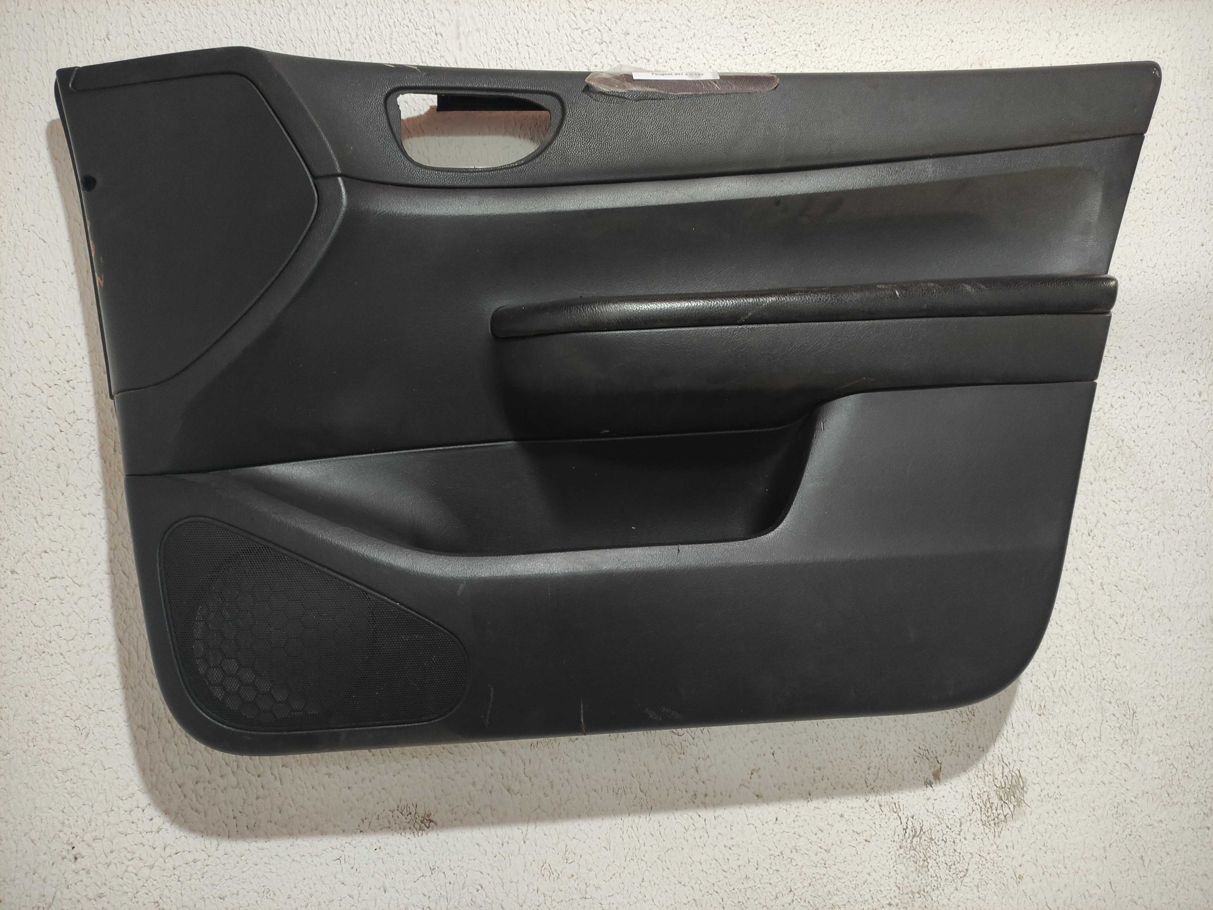 Forro De Porta Dianteira Direita Peugeot 307 1